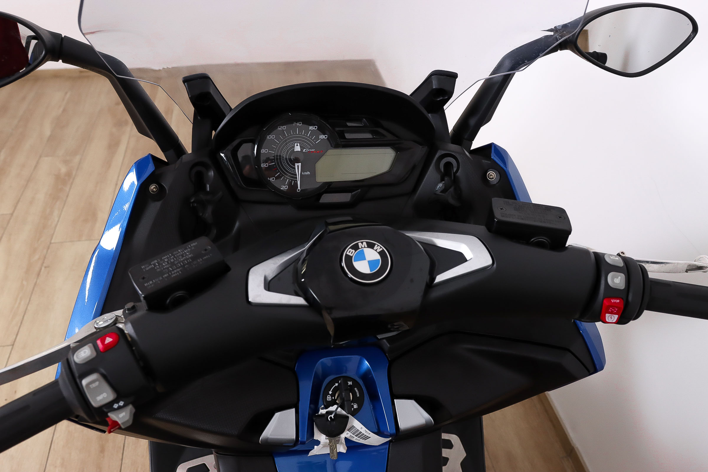 BMW C 650 SportBMW12 BMW C 650 SportBMW12