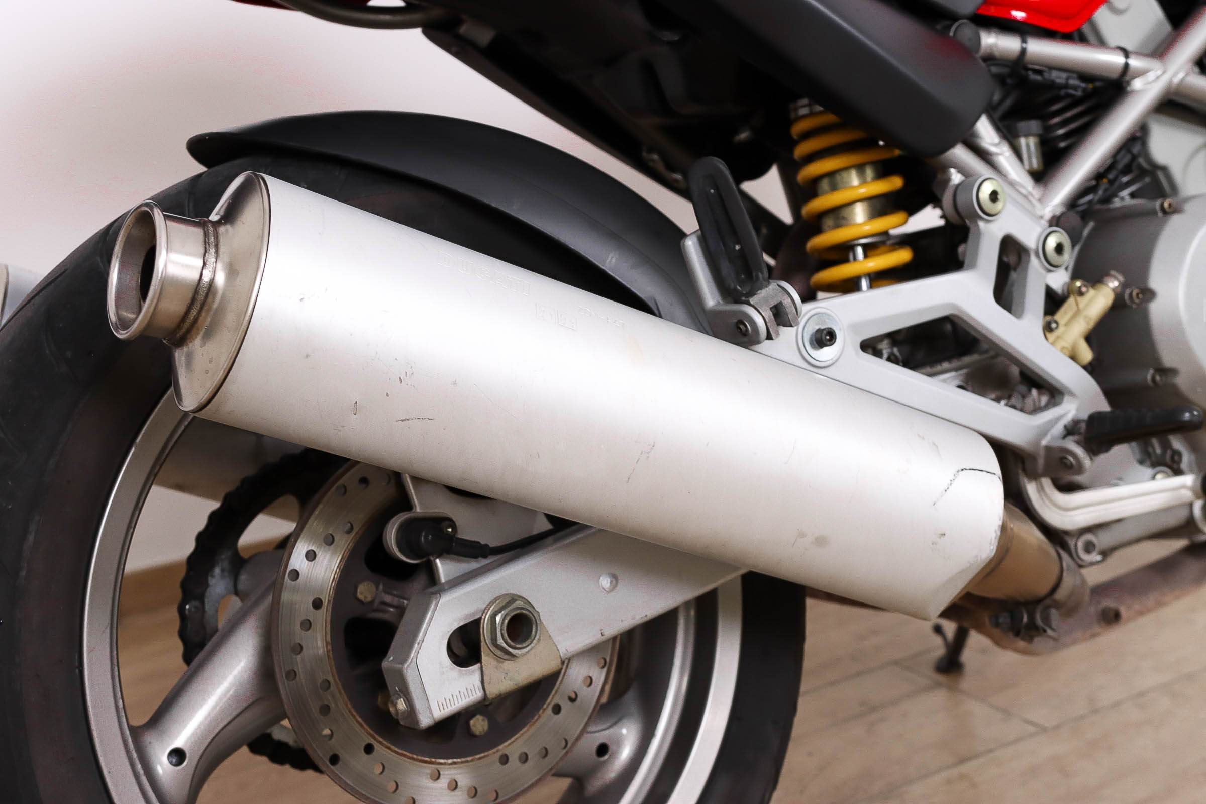 DUCATI MONSTER 620DUCATI5 DUCATI MONSTER 620DUCATI5