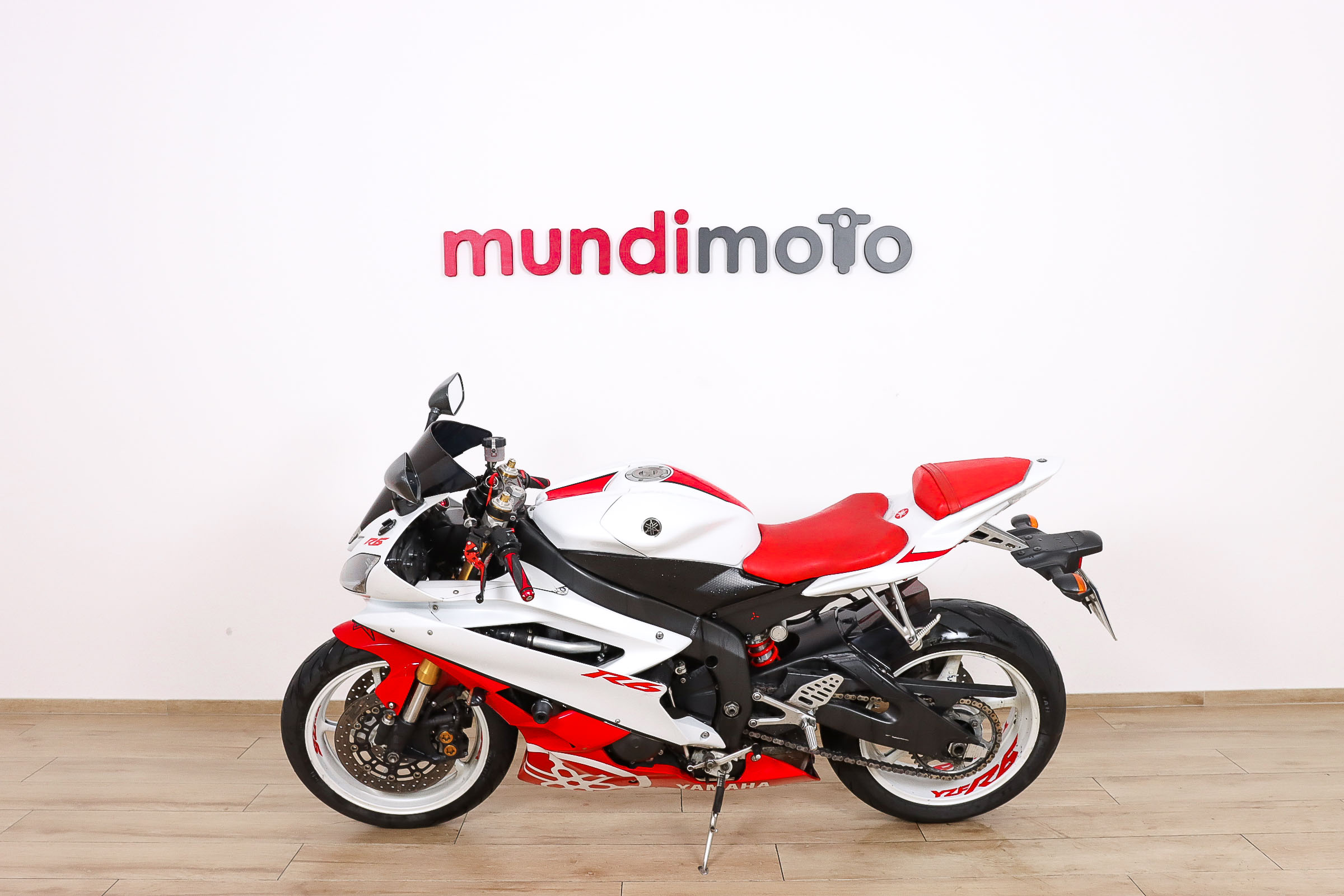 YAMAHA YZF R6 promoYAMAHA6 YAMAHA YZF R6 promoYAMAHA6