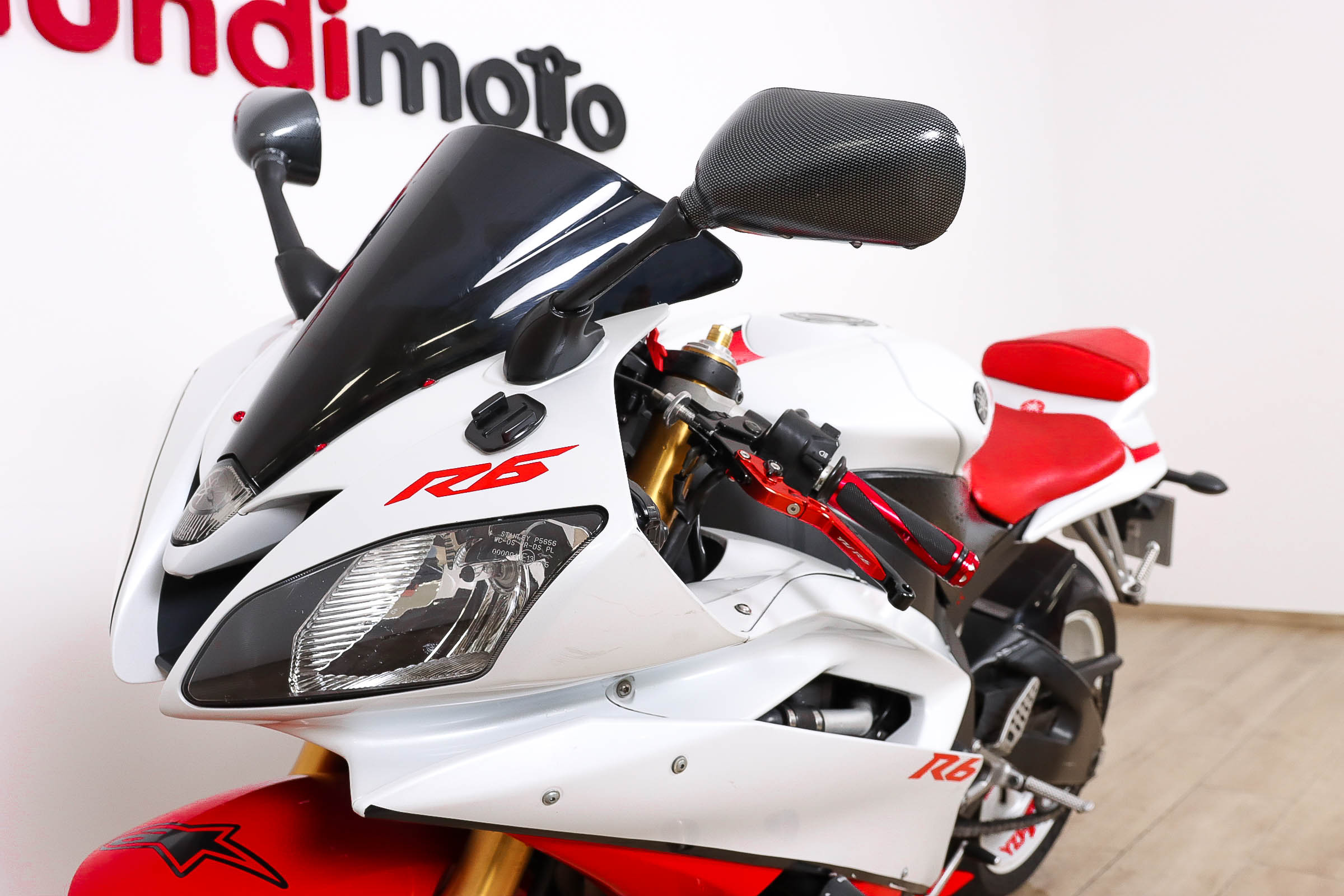 YAMAHA YZF R6 promoYAMAHA11 YAMAHA YZF R6 promoYAMAHA11