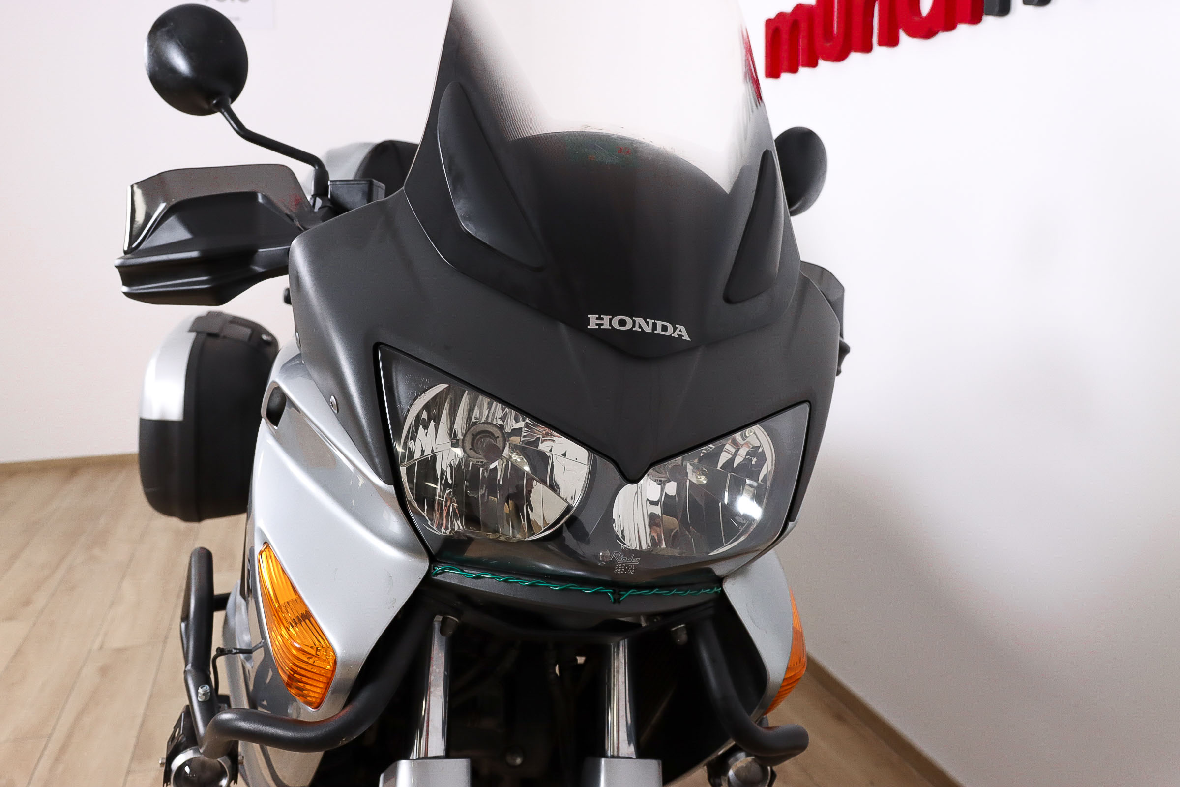 HONDA VARADERO XL1000VHONDA3 HONDA VARADERO XL1000VHONDA3