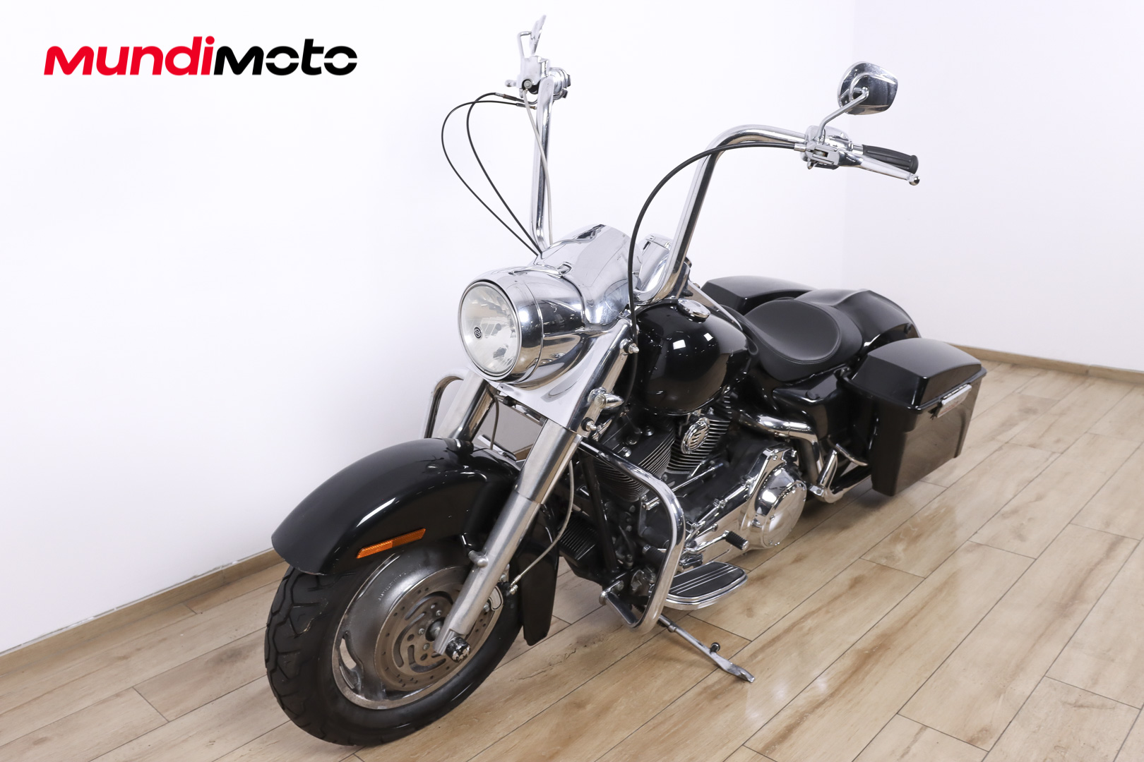 HARLEY DAVIDSON Touring Road KingHARLEY DAVIDSON7 HARLEY DAVIDSON Touring Road KingHARLEY DAVIDSON7