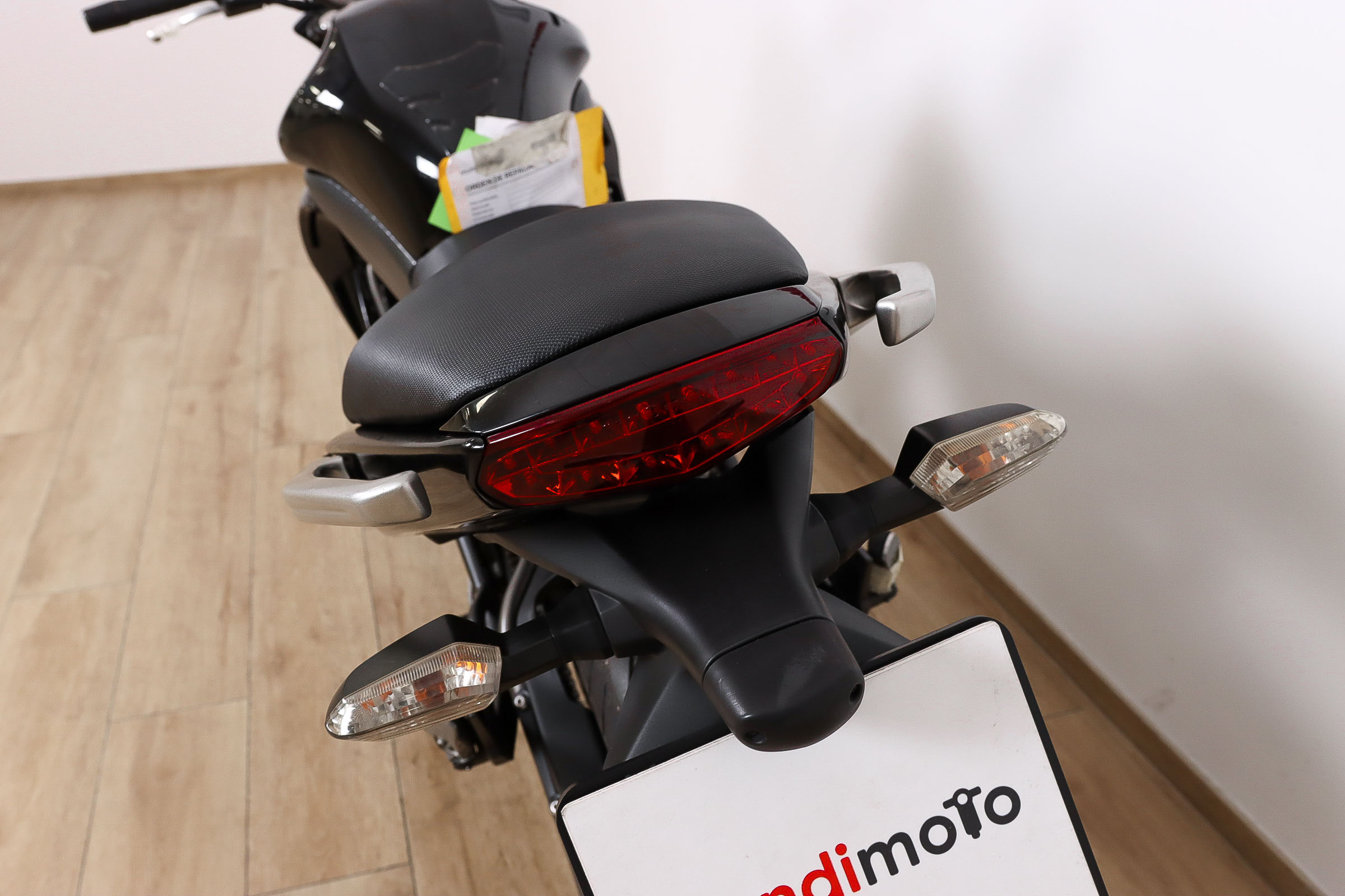 KAWASAKI ER 6NKAWASAKI8 KAWASAKI ER 6NKAWASAKI8