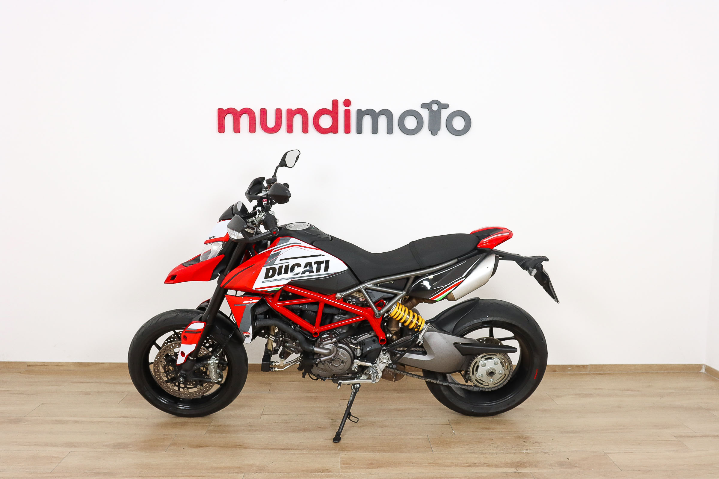 DUCATI HYPERMOTARD 950DUCATI8 DUCATI HYPERMOTARD 950DUCATI8