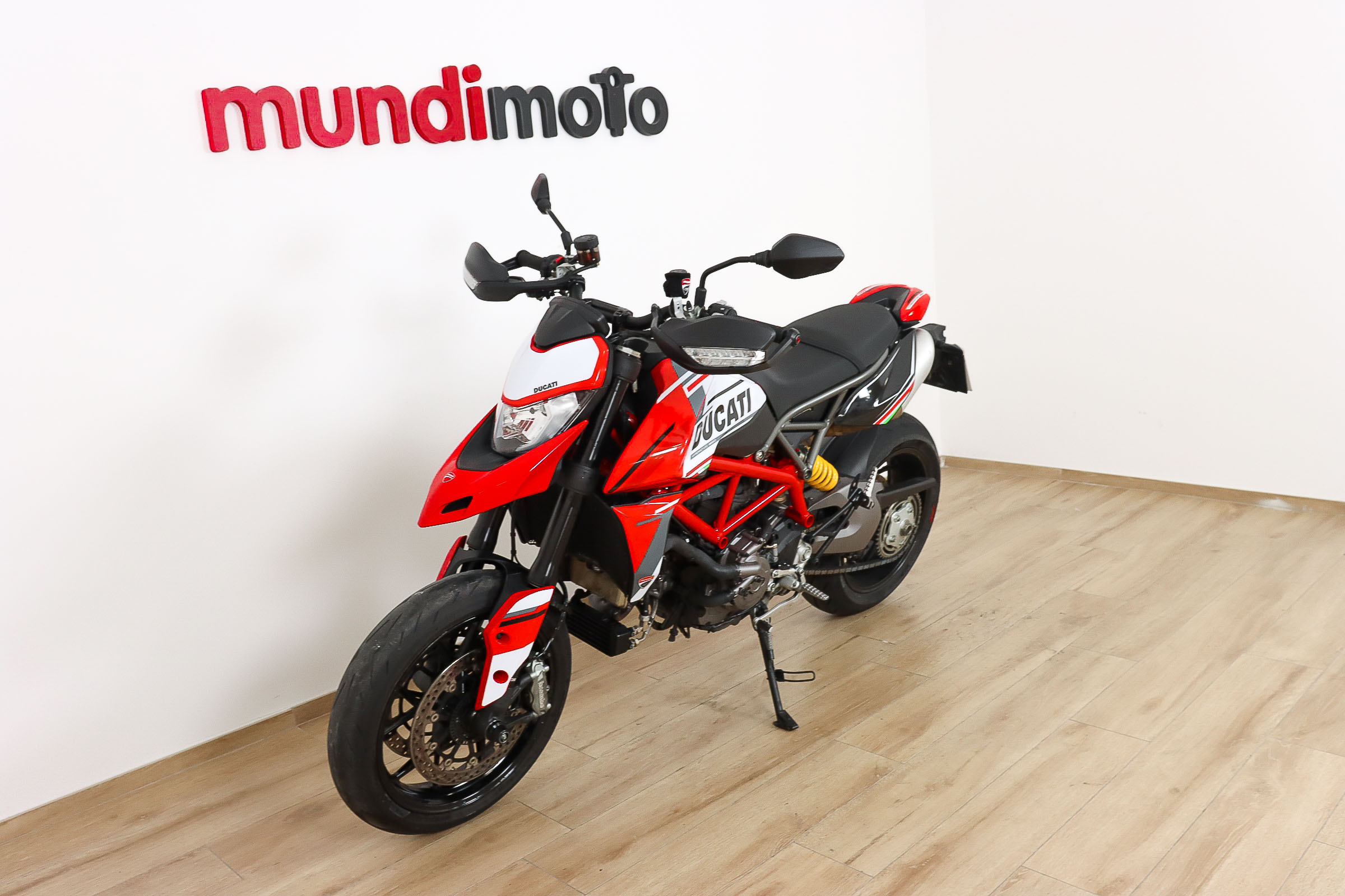 DUCATI HYPERMOTARD 950DUCATI9 DUCATI HYPERMOTARD 950DUCATI9