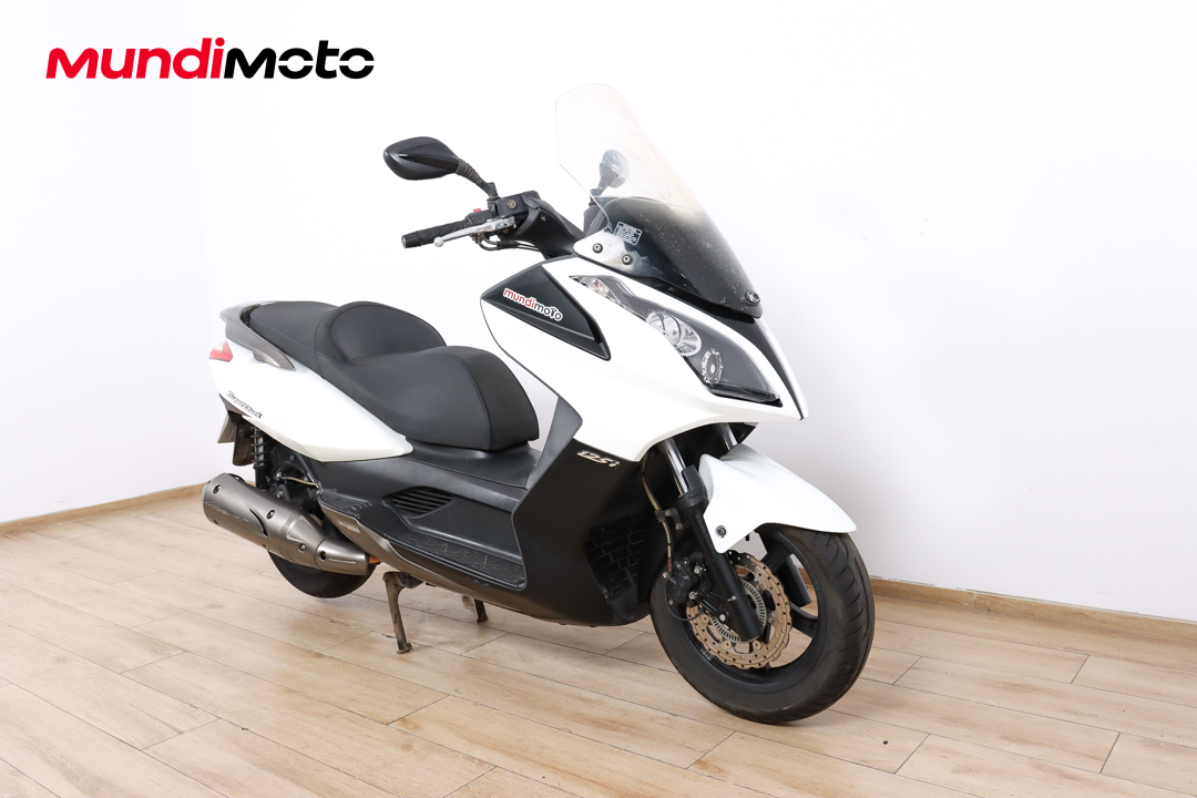 KYMCO Super Dink 125iKYMCO1 KYMCO Super Dink 125iKYMCO1