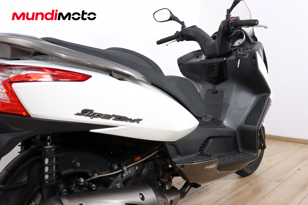 KYMCO Super Dink 125iKYMCO3 KYMCO Super Dink 125iKYMCO3