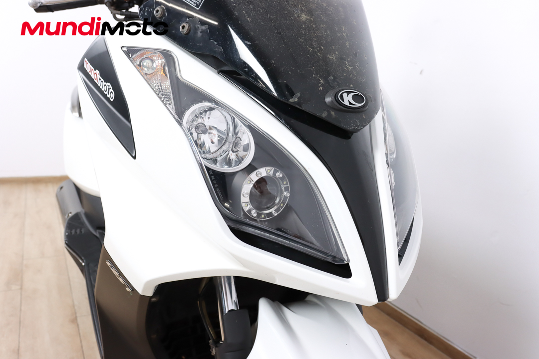 KYMCO Super Dink 125iKYMCO4 KYMCO Super Dink 125iKYMCO4