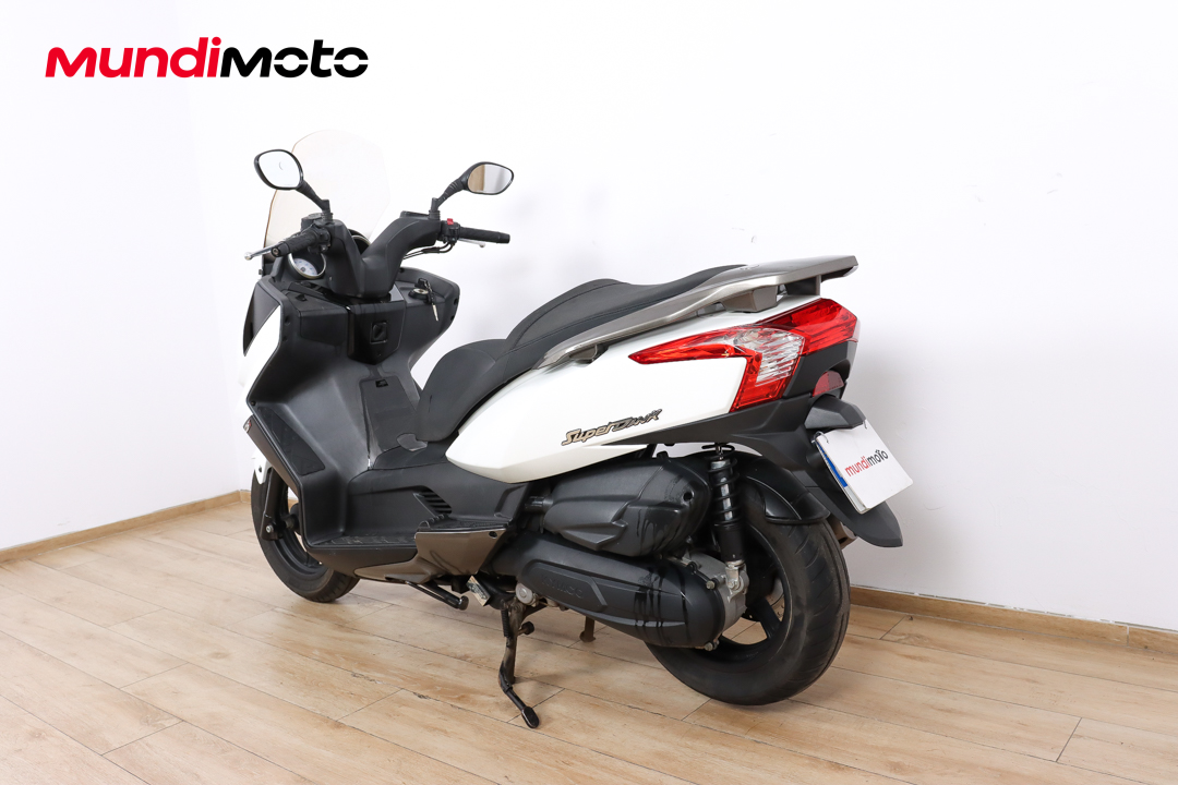 KYMCO Super Dink 125iKYMCO6 KYMCO Super Dink 125iKYMCO6