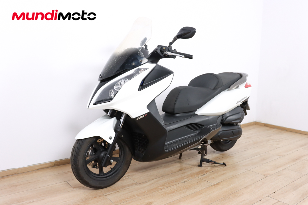 KYMCO Super Dink 125iKYMCO7 KYMCO Super Dink 125iKYMCO7