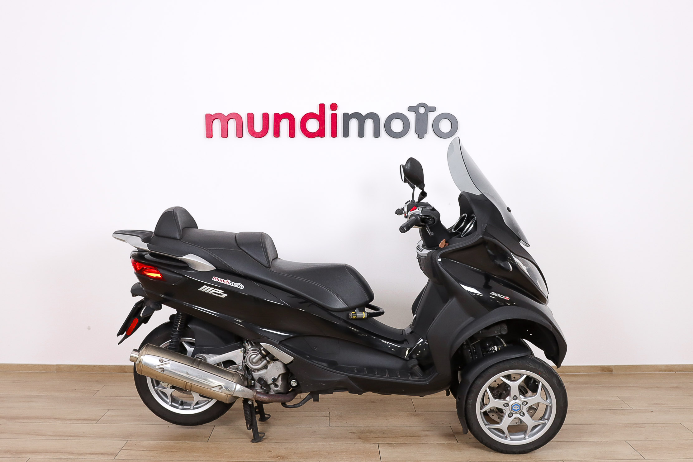 PIAGGIO MP3 500 SportPIAGGIO1 PIAGGIO MP3 500 SportPIAGGIO1