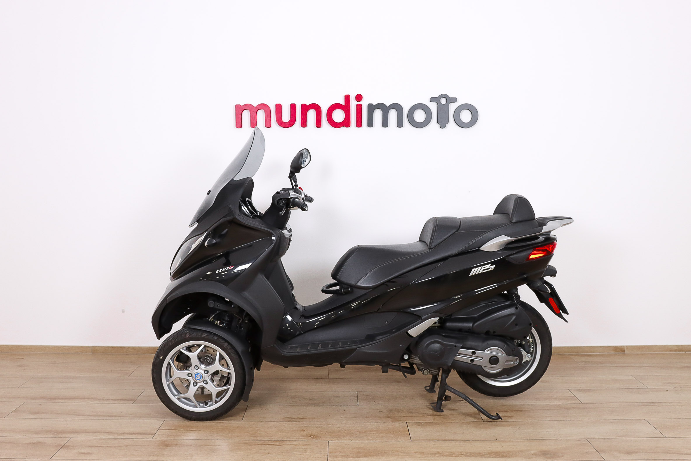 PIAGGIO MP3 500 SportPIAGGIO7 PIAGGIO MP3 500 SportPIAGGIO7