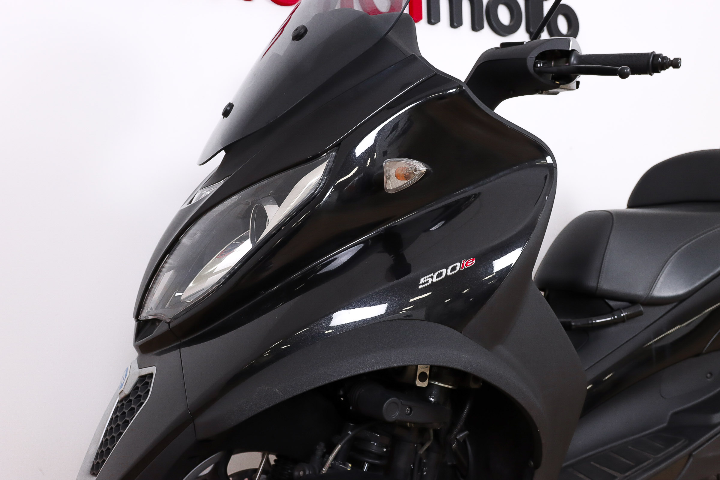 PIAGGIO MP3 500 SportPIAGGIO12 PIAGGIO MP3 500 SportPIAGGIO12