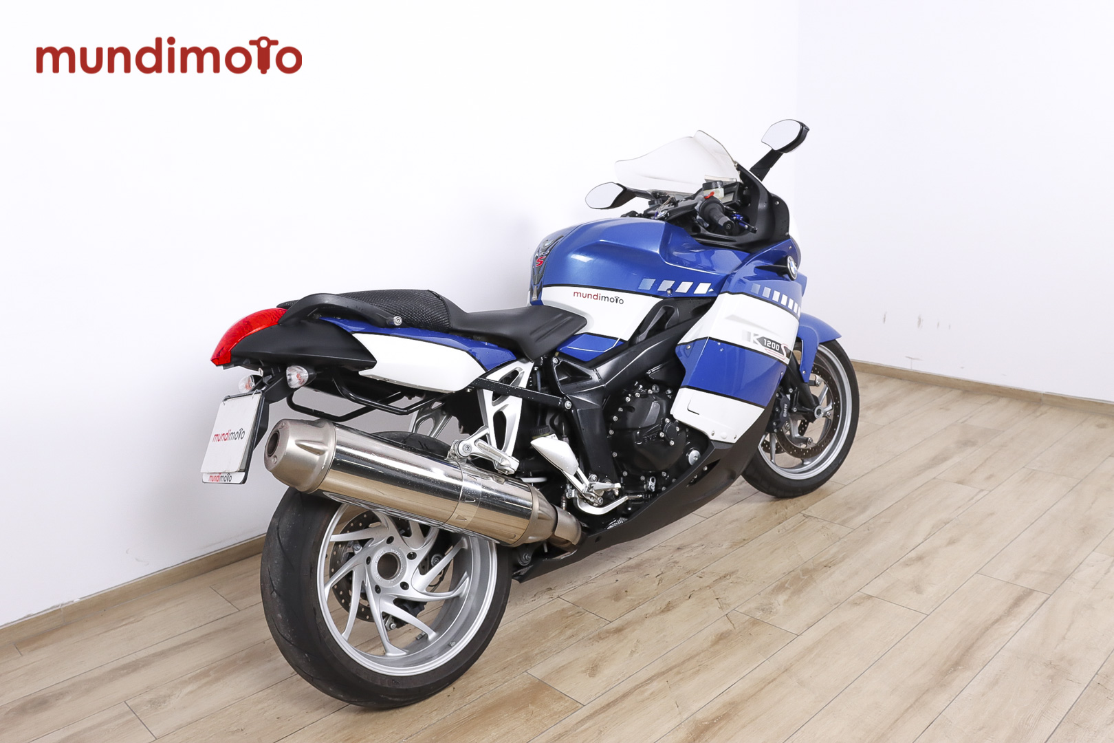 BMW K 1200 S promoBMW2 BMW K 1200 S promoBMW2