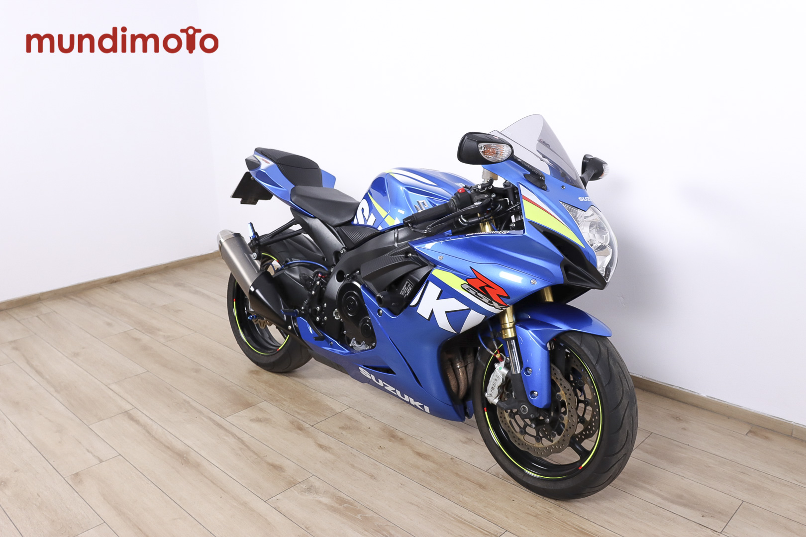 SUZUKI GSX R750SUZUKI1 SUZUKI GSX R750SUZUKI1
