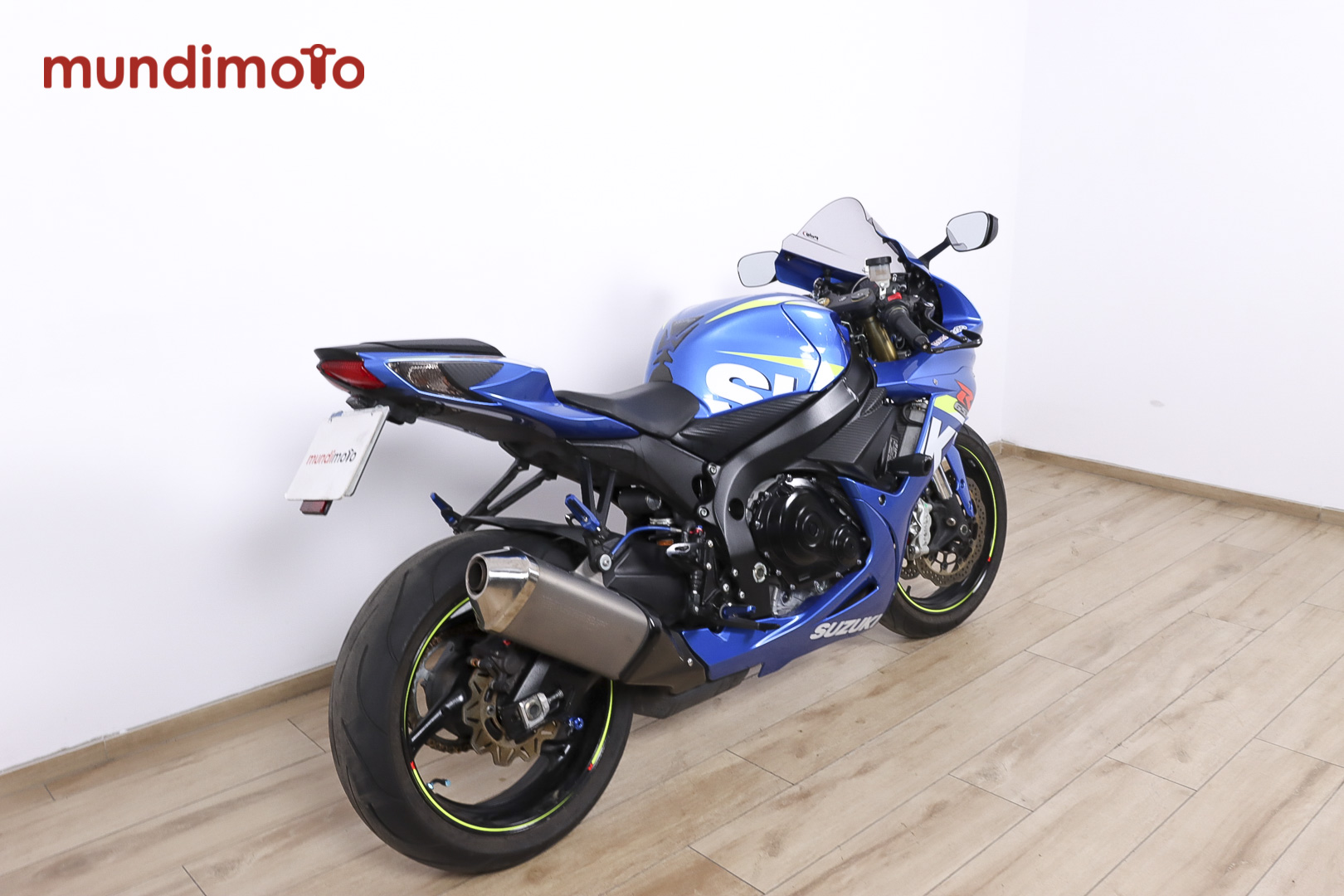 SUZUKI GSX R750SUZUKI2 SUZUKI GSX R750SUZUKI2