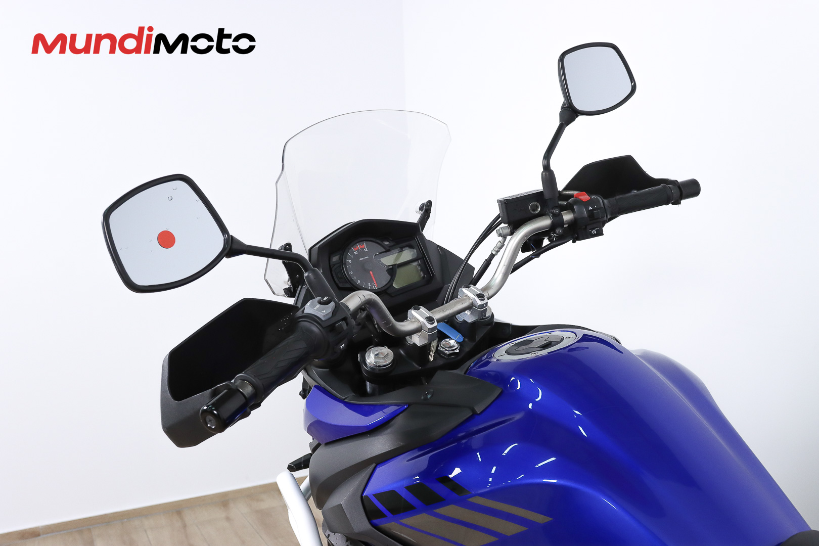 SUZUKI V-Strom 650 ABSSUZUKI10 SUZUKI V-Strom 650 ABSSUZUKI10