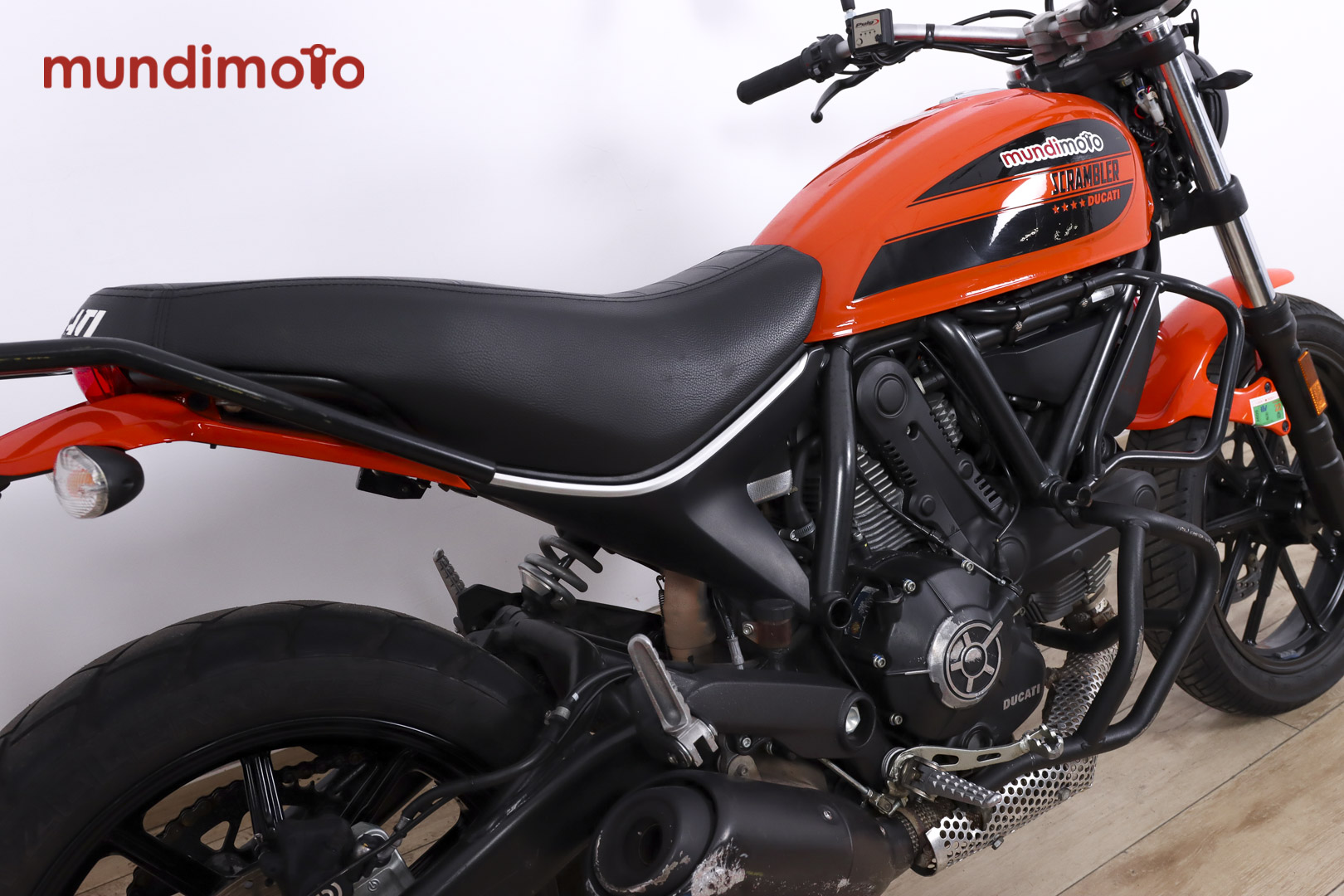 DUCATI Scrambler Sixty2DUCATI5 DUCATI Scrambler Sixty2DUCATI5