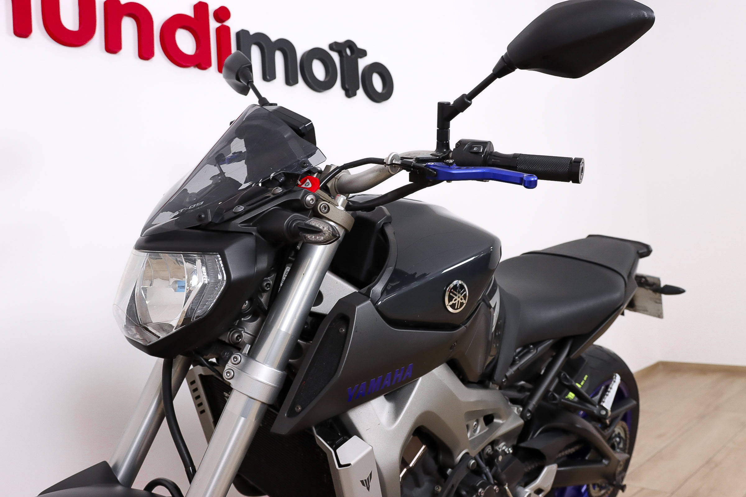YAMAHA MT 09YAMAHA11 YAMAHA MT 09YAMAHA11