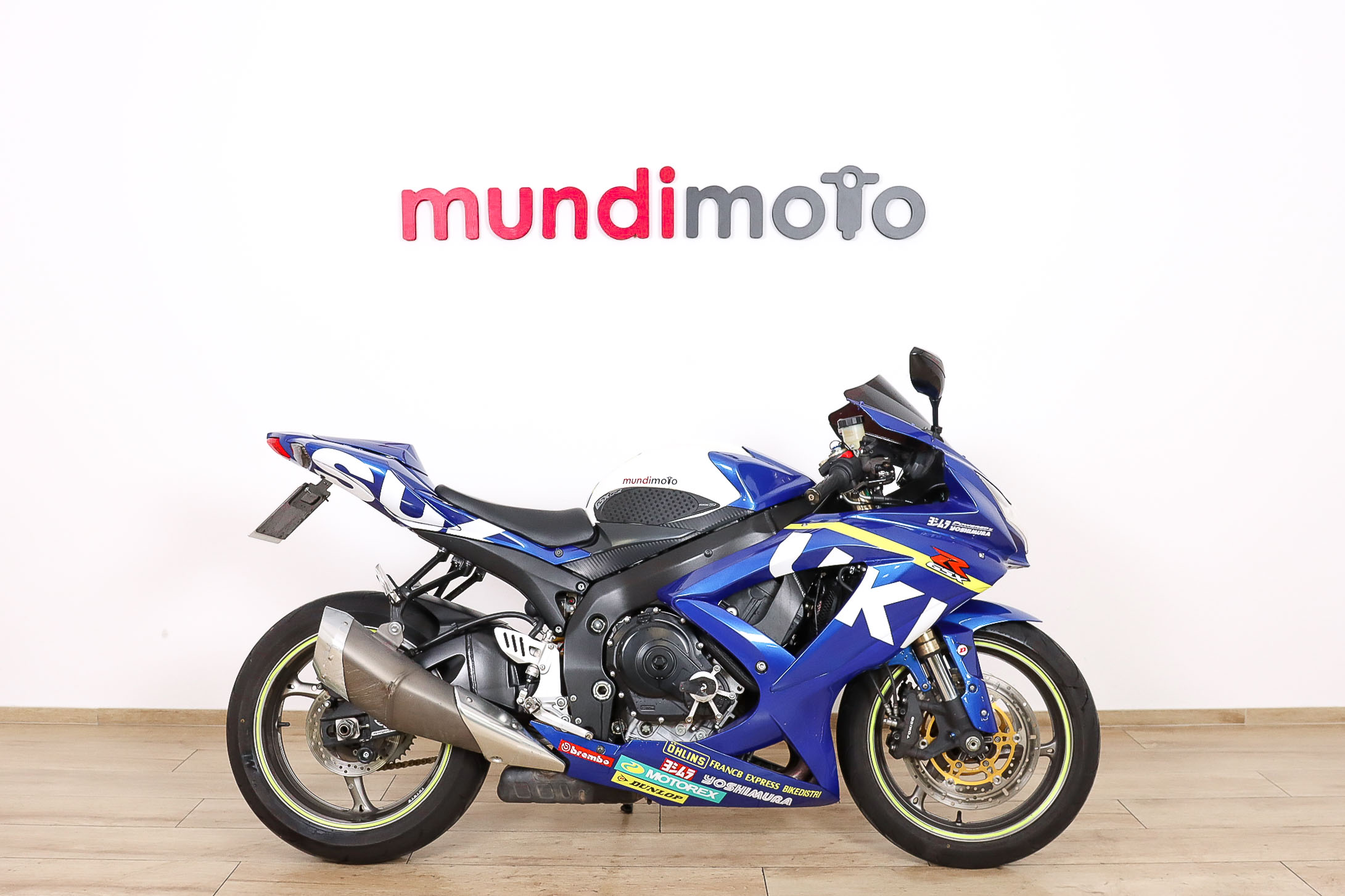 SUZUKI GSX R600SUZUKI0 SUZUKI GSX R600SUZUKI0