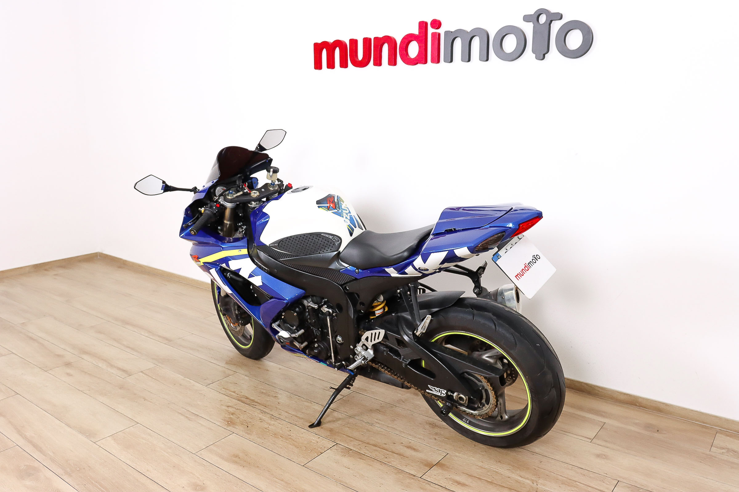 SUZUKI GSX R600SUZUKI10 SUZUKI GSX R600SUZUKI10