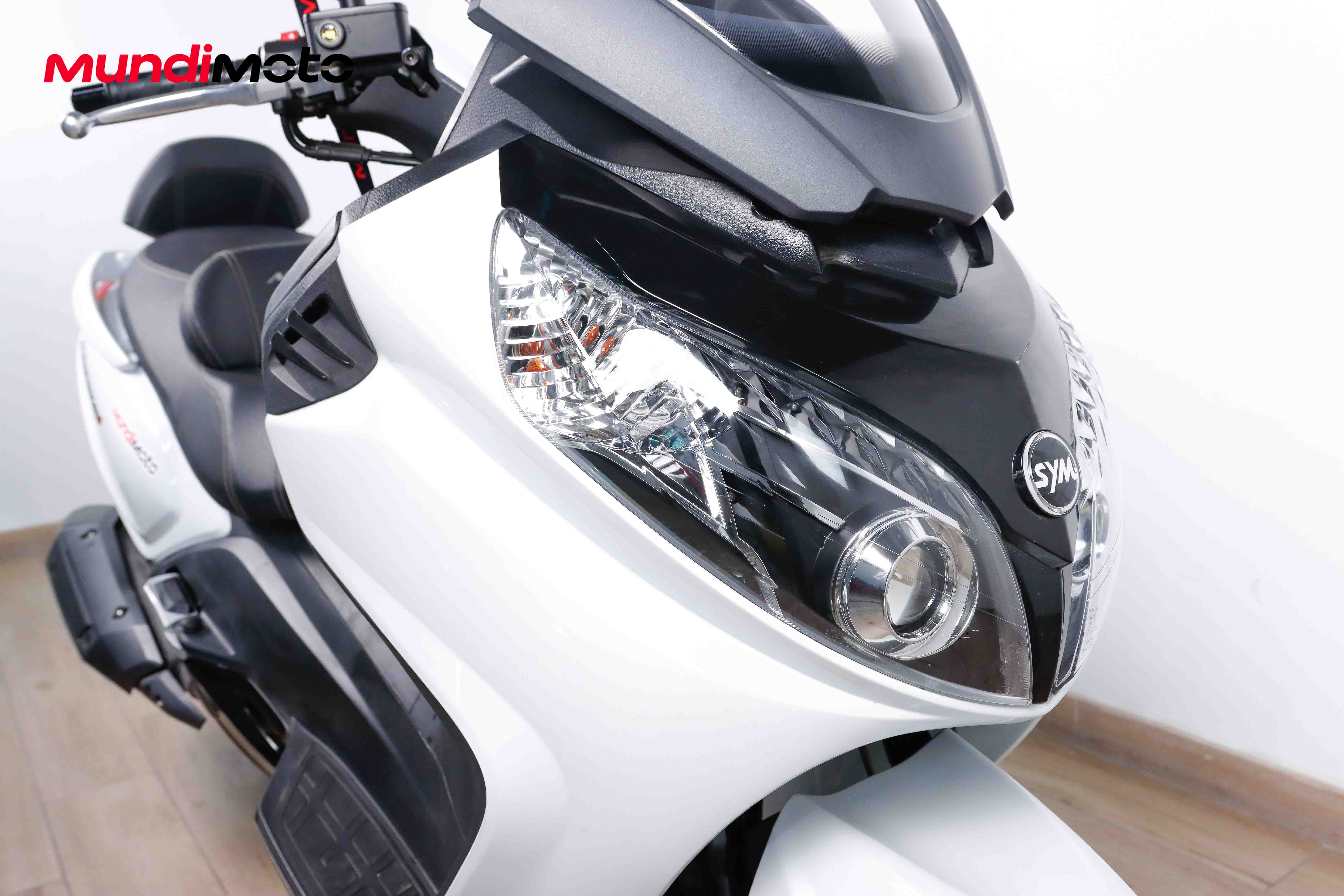 SYM Maxsym 600i ABS promoSYM6 SYM Maxsym 600i ABS promoSYM6
