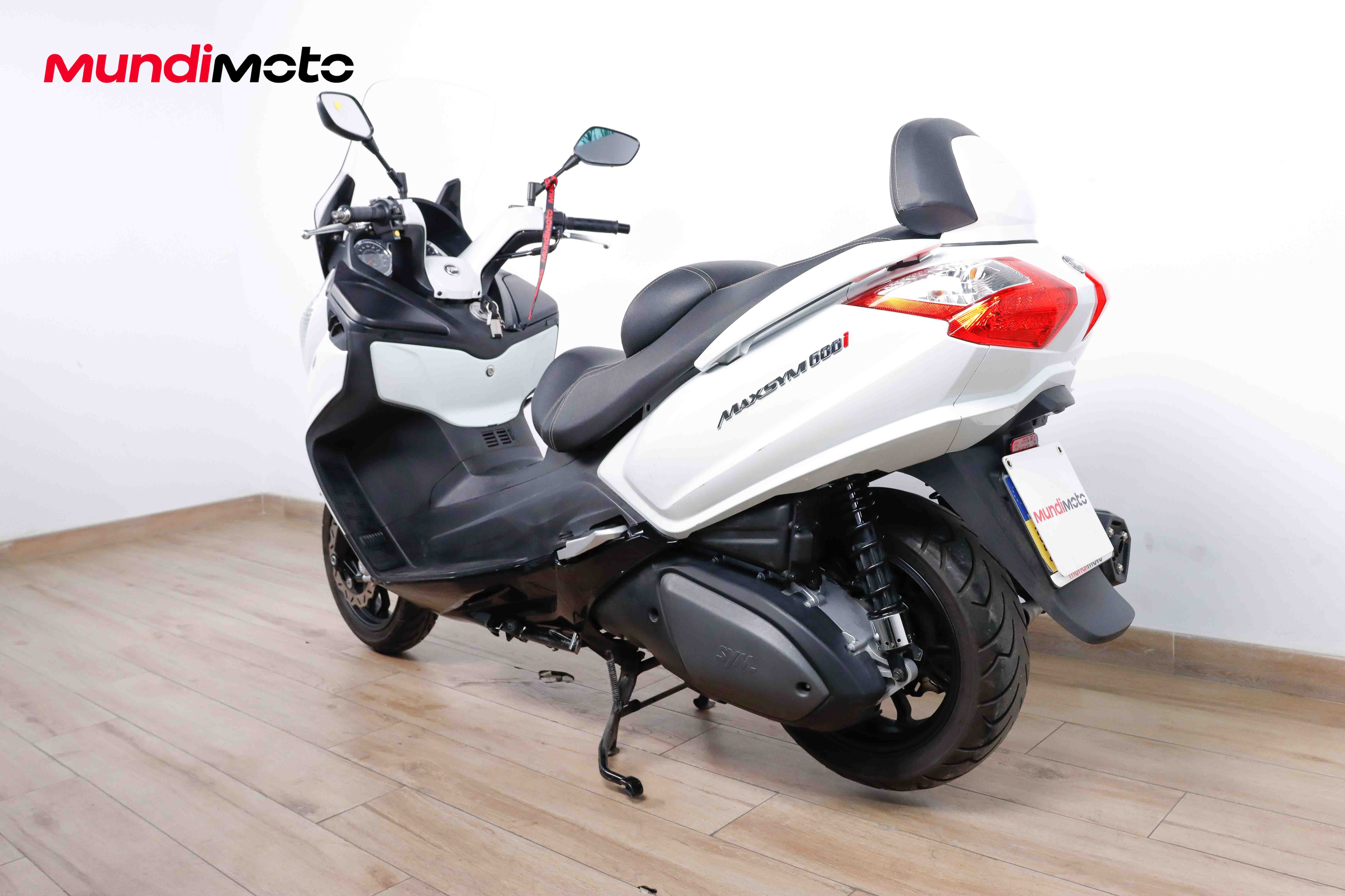 SYM Maxsym 600i ABS promoSYM8 SYM Maxsym 600i ABS promoSYM8
