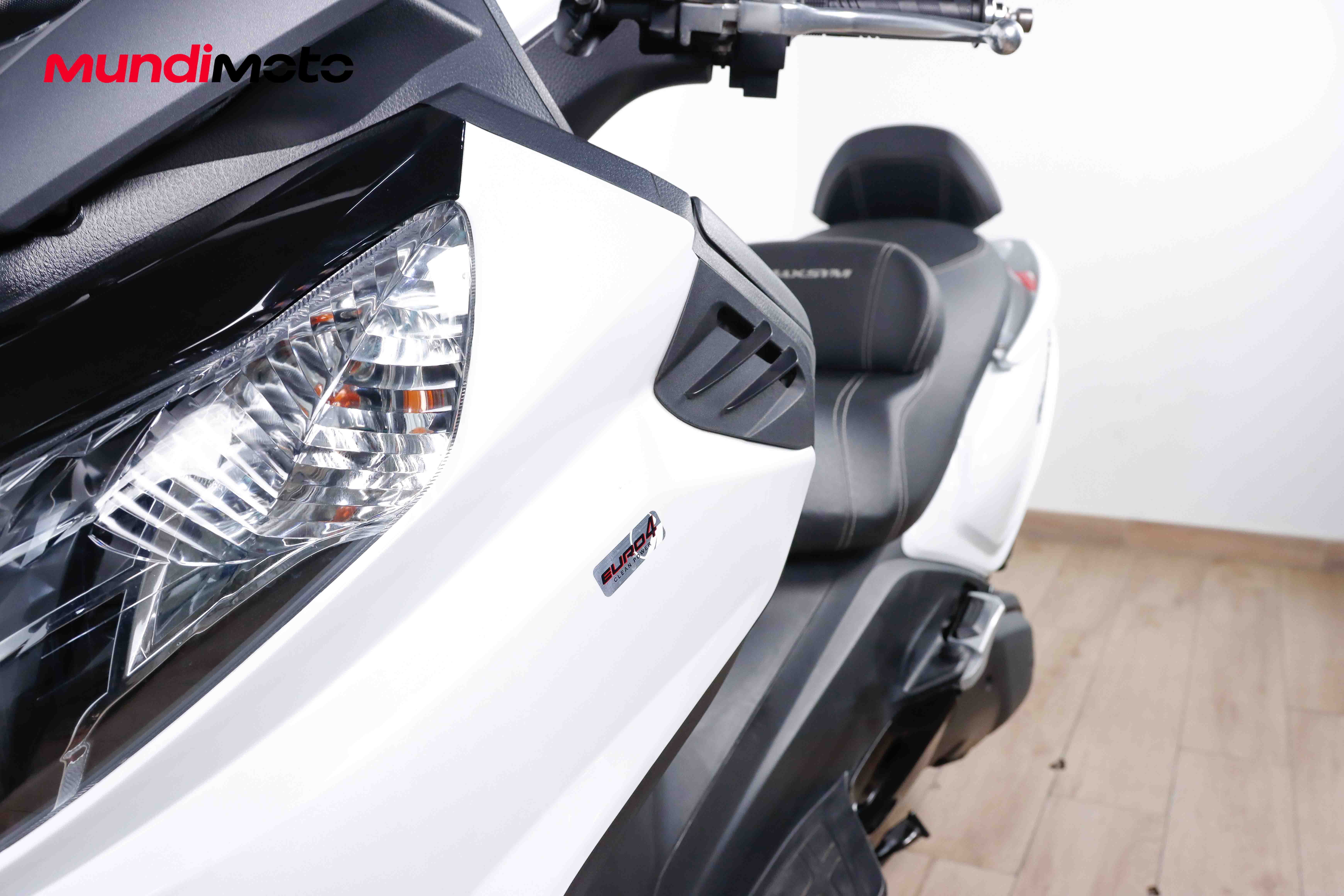 SYM Maxsym 600i ABS promoSYM10 SYM Maxsym 600i ABS promoSYM10