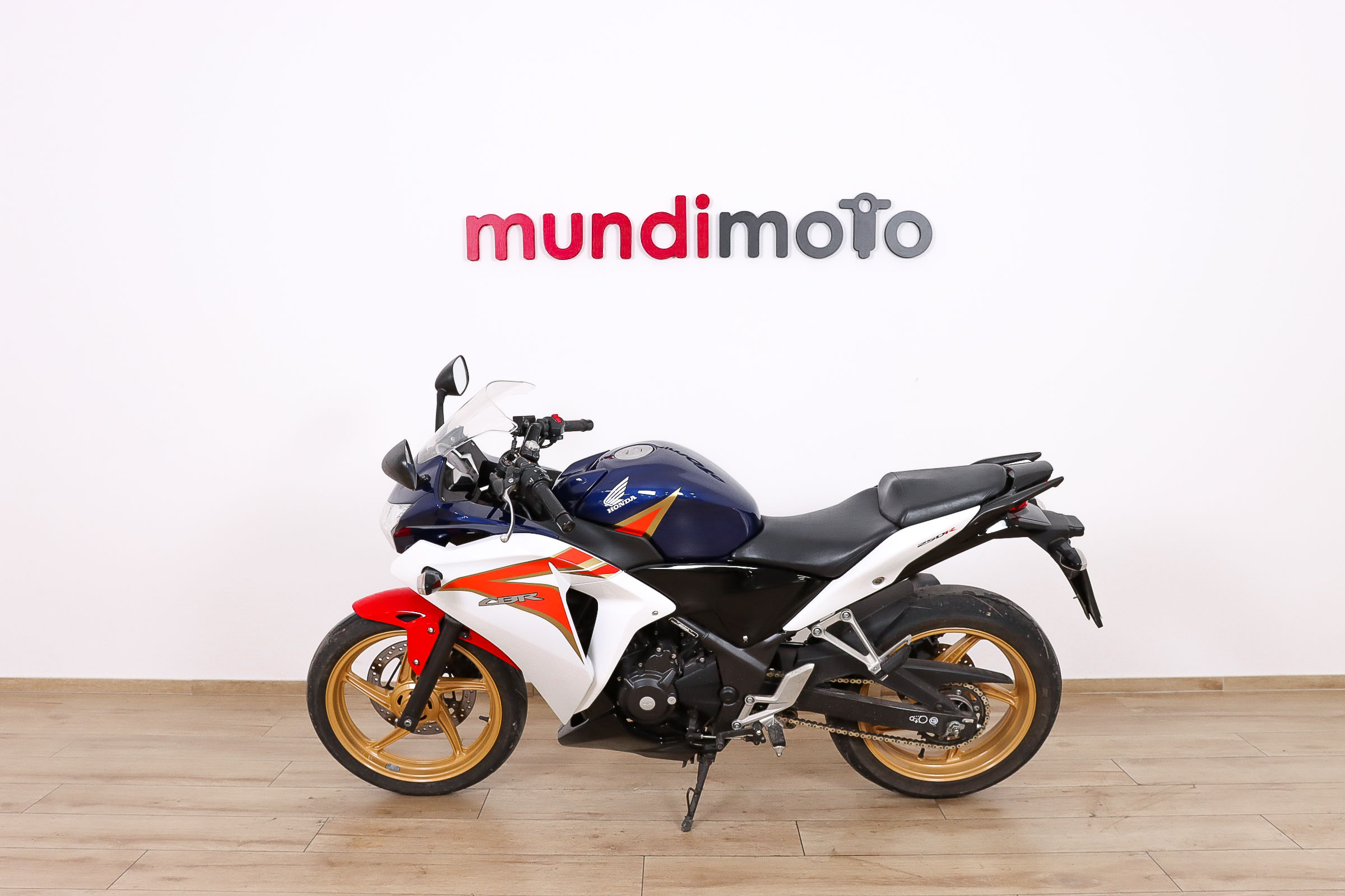 HONDA CBR 250RHONDA8 HONDA CBR 250RHONDA8