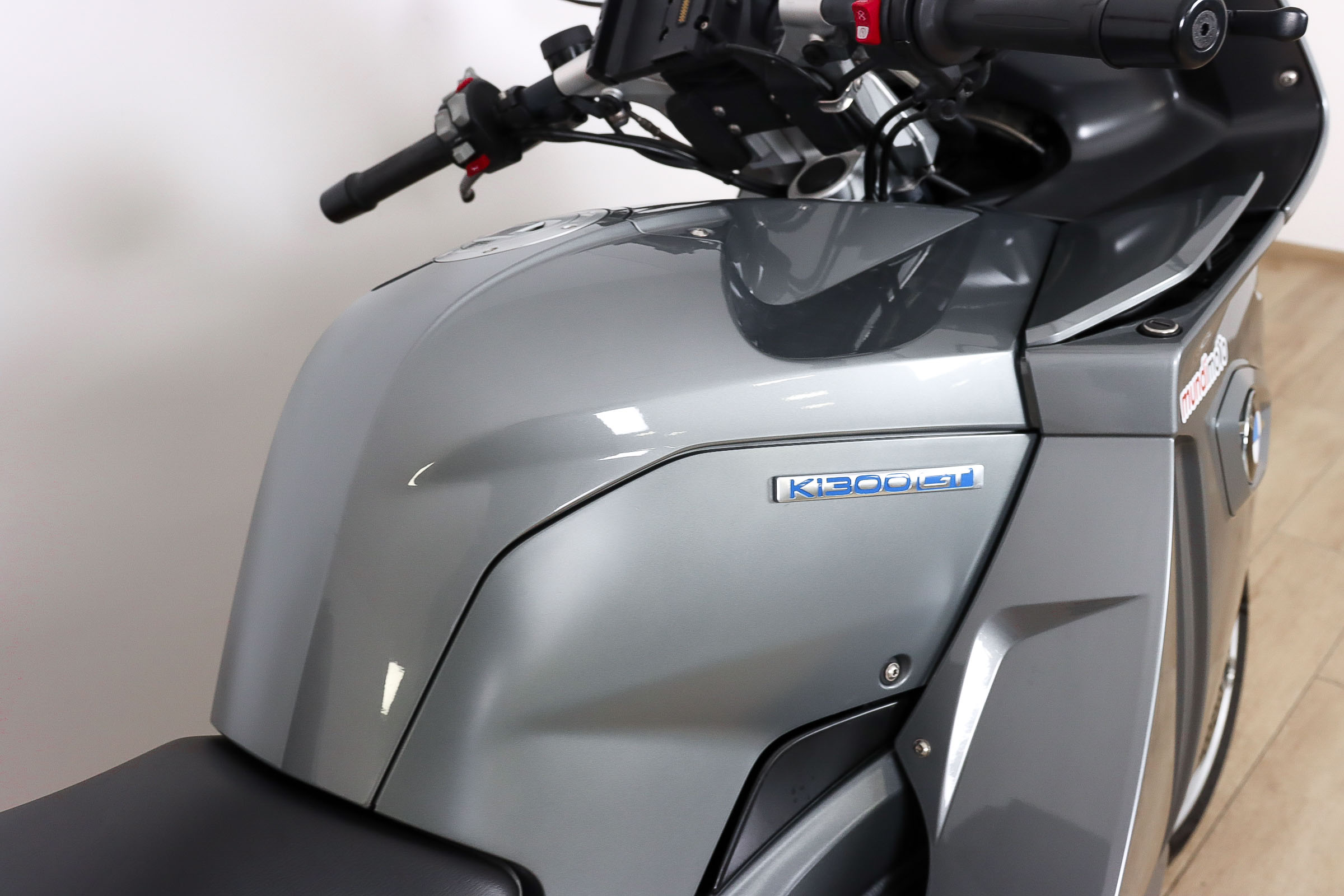BMW K 1300 GTBMW6 BMW K 1300 GTBMW6