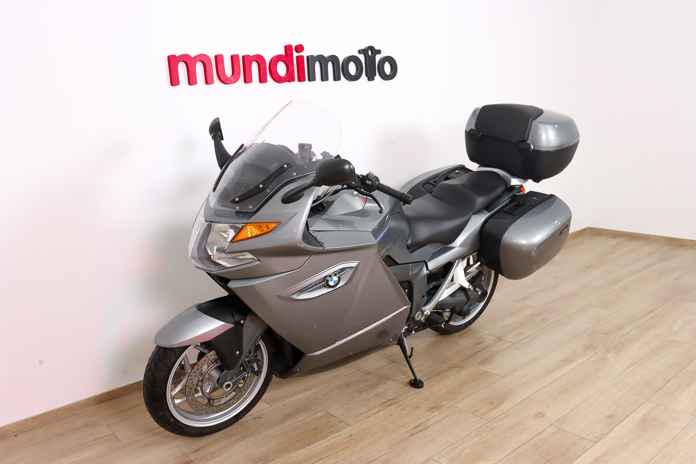 BMW K 1300 GTBMW9 BMW K 1300 GTBMW9