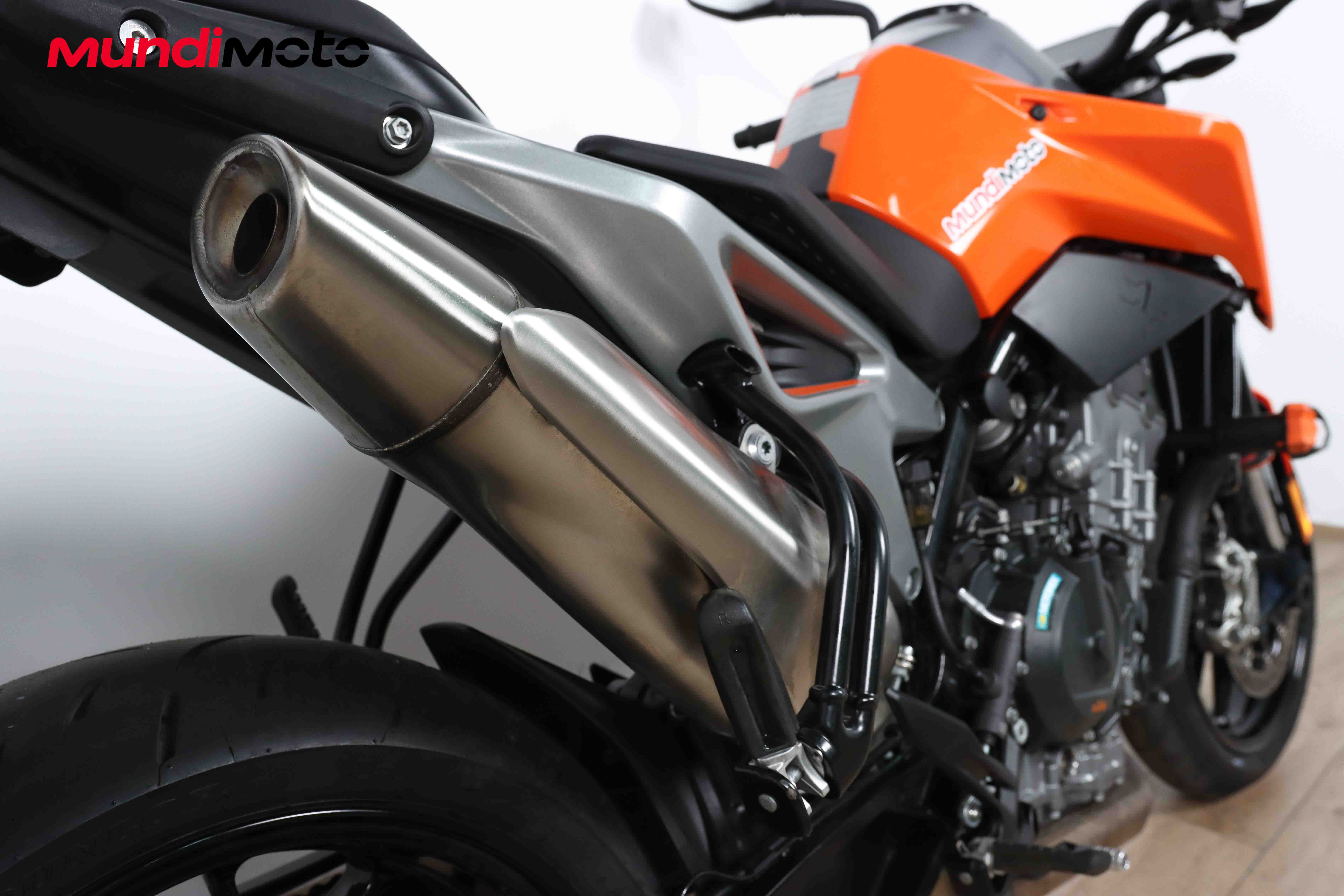 KTM 790 DukeKTM3 KTM 790 DukeKTM3