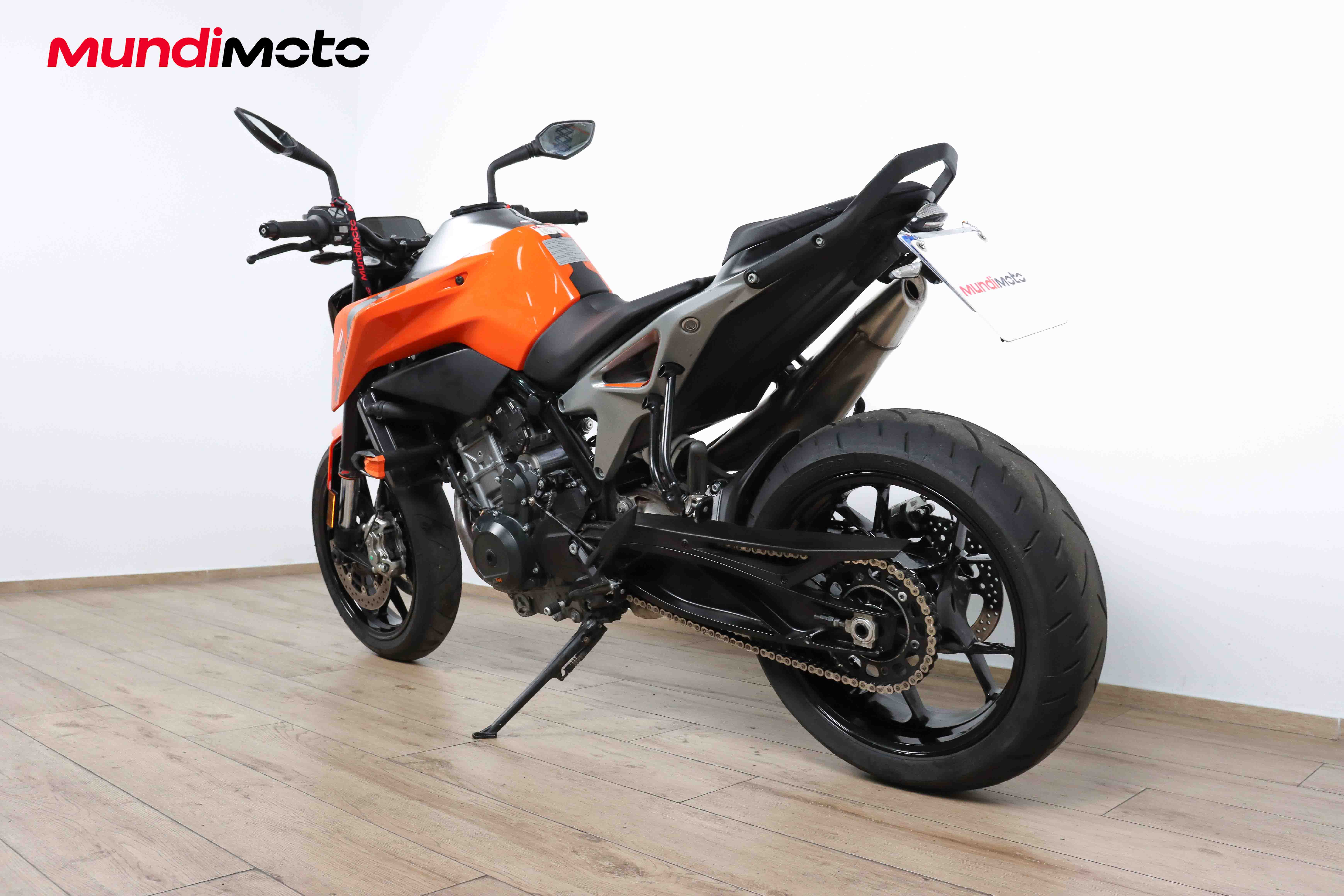 KTM 790 DukeKTM8 KTM 790 DukeKTM8