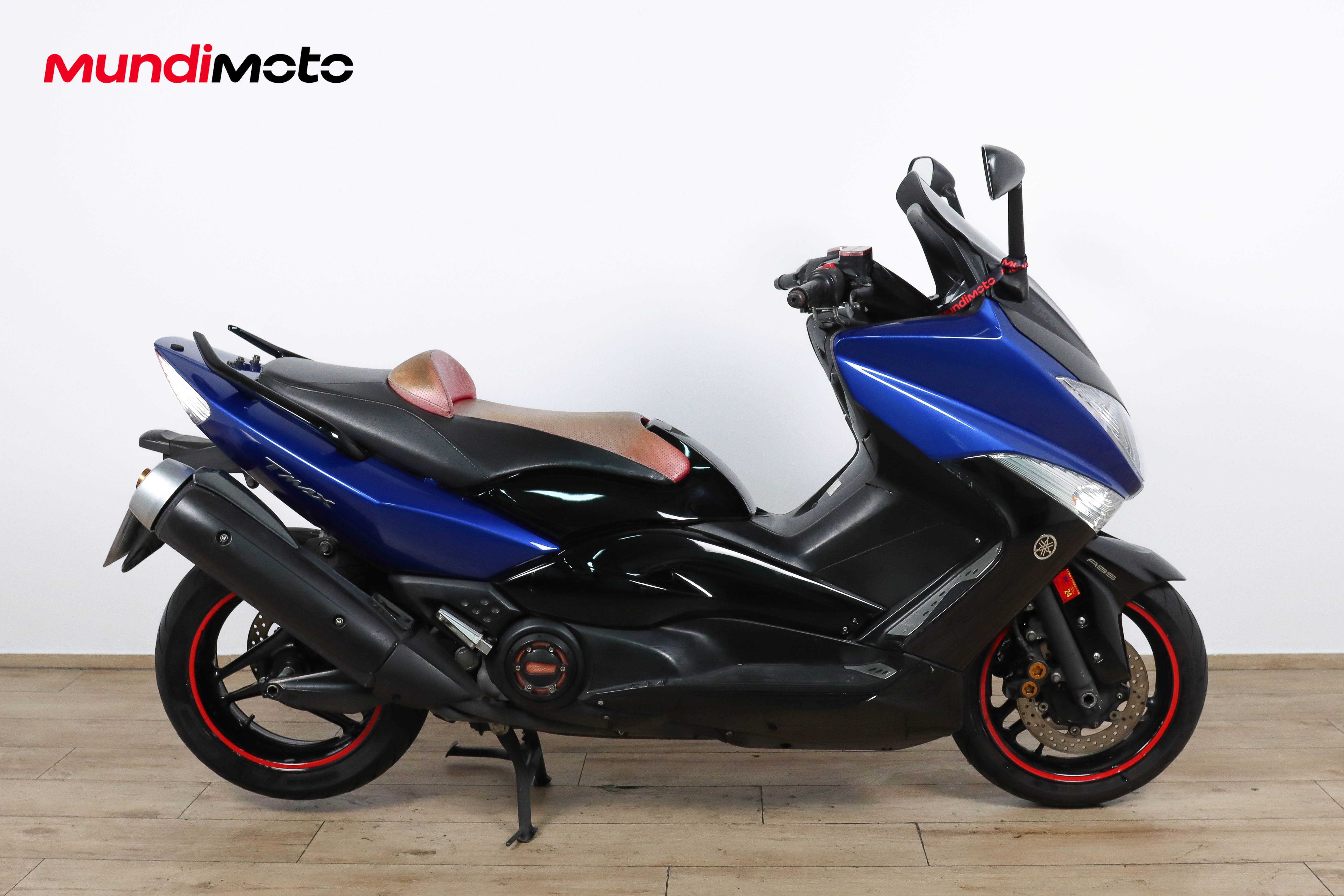 YAMAHA T-Max 500YAMAHA0 YAMAHA T-Max 500YAMAHA0