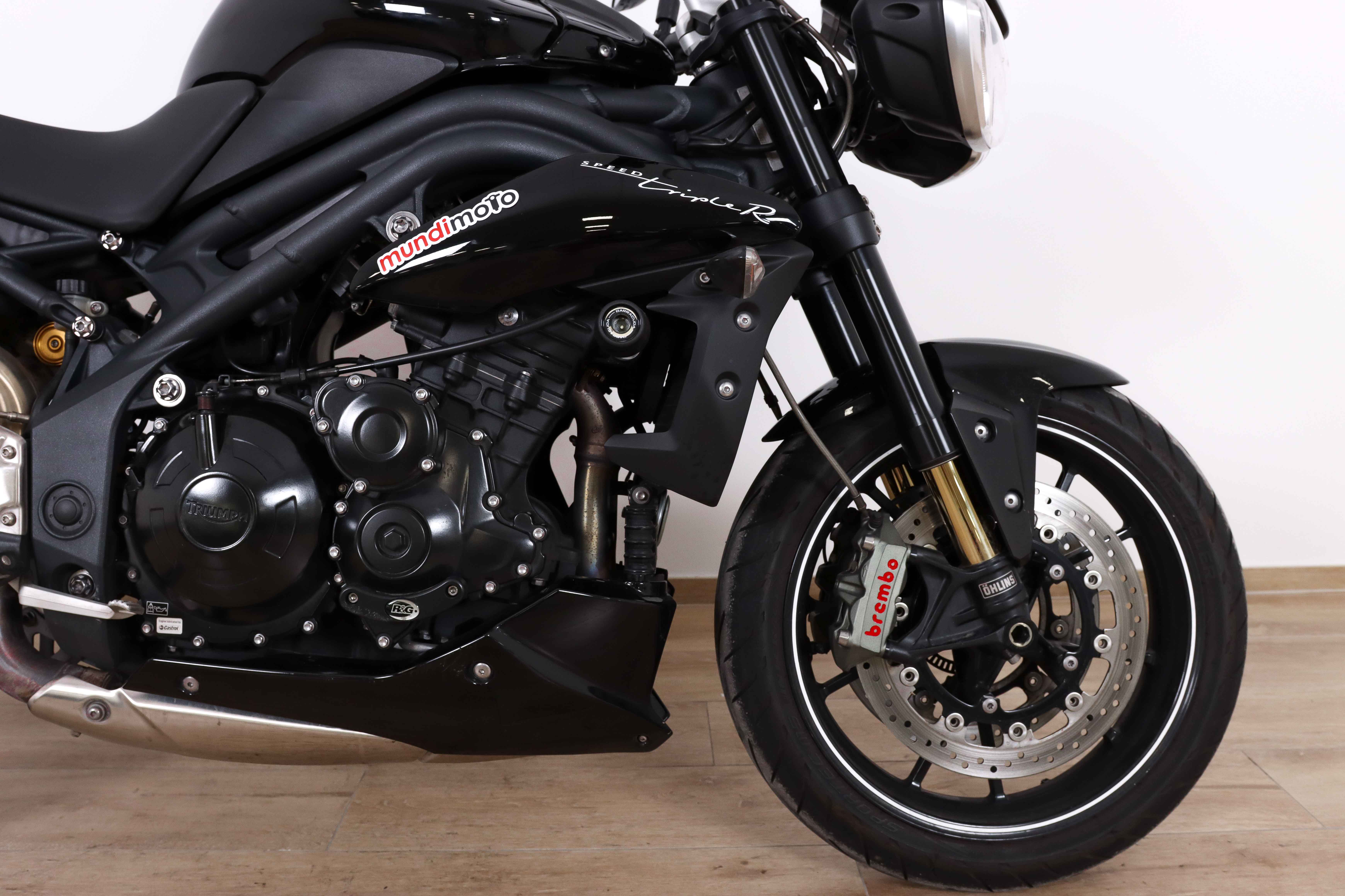 TRIUMPH SPEED Triple R promoTRIUMPH9 TRIUMPH SPEED Triple R promoTRIUMPH9