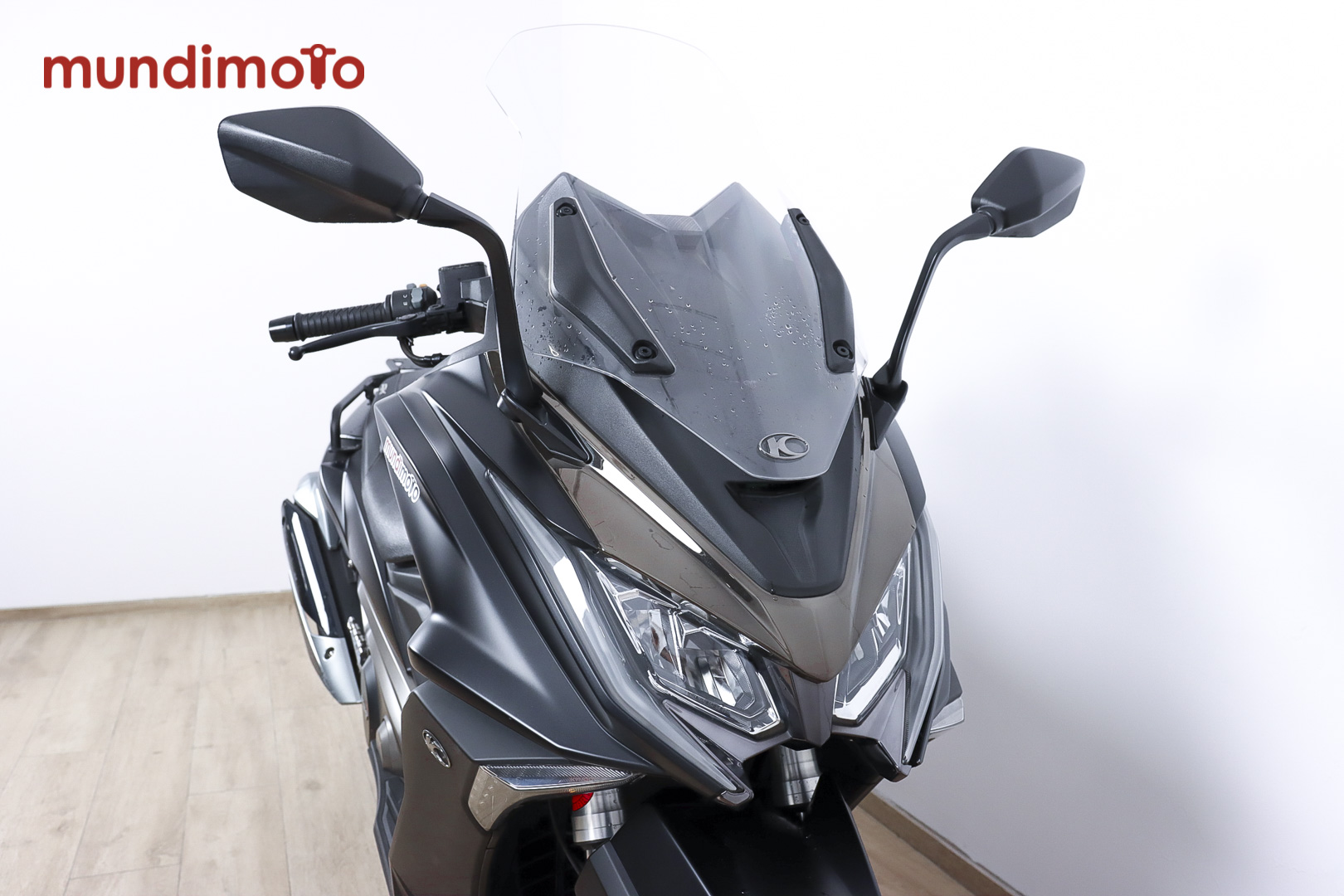 KYMCO AK 550 promoKYMCO4 KYMCO AK 550 promoKYMCO4