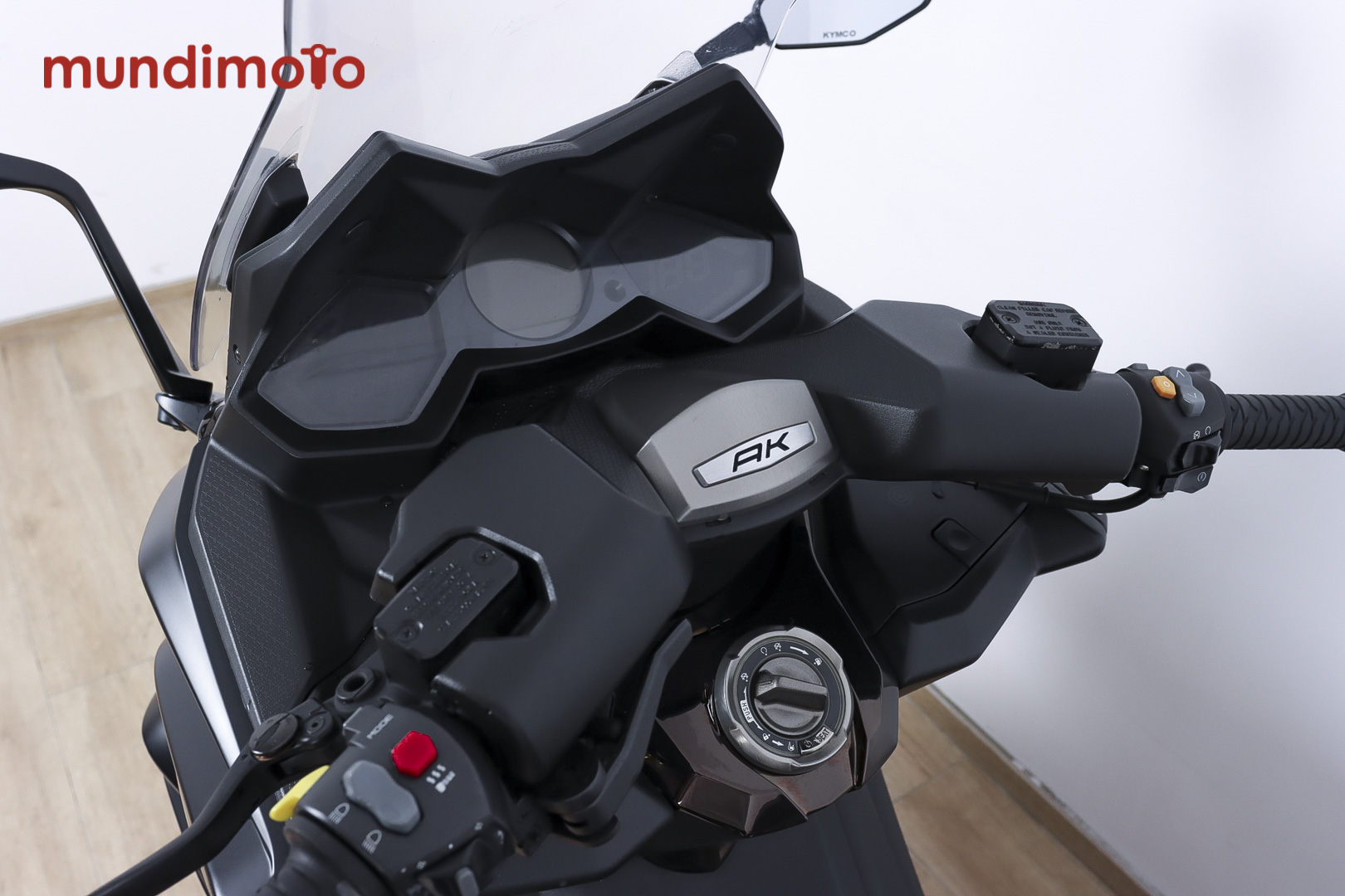 KYMCO AK 550 promoKYMCO10 KYMCO AK 550 promoKYMCO10