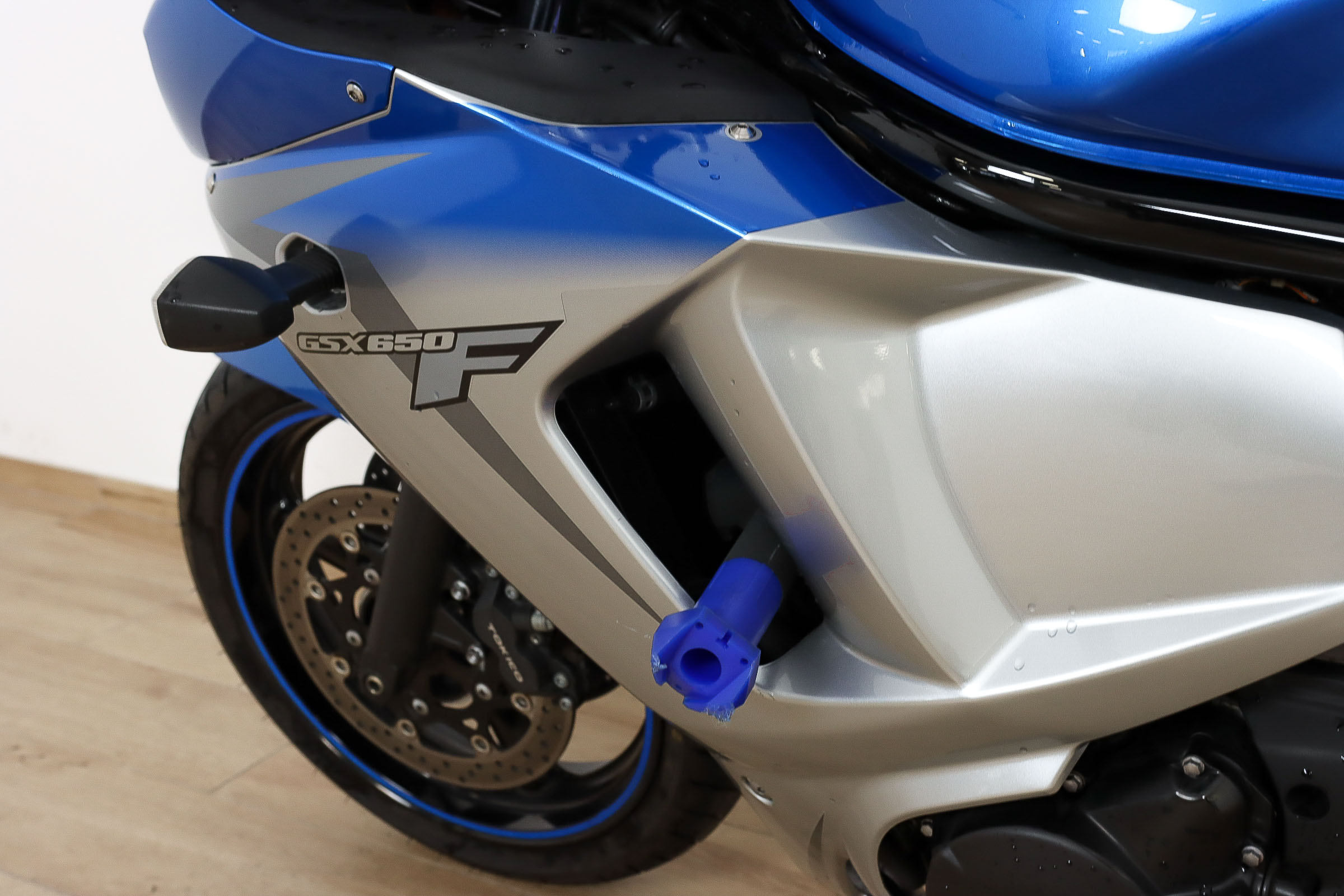 SUZUKI GSX 650 FSUZUKI10 SUZUKI GSX 650 FSUZUKI10