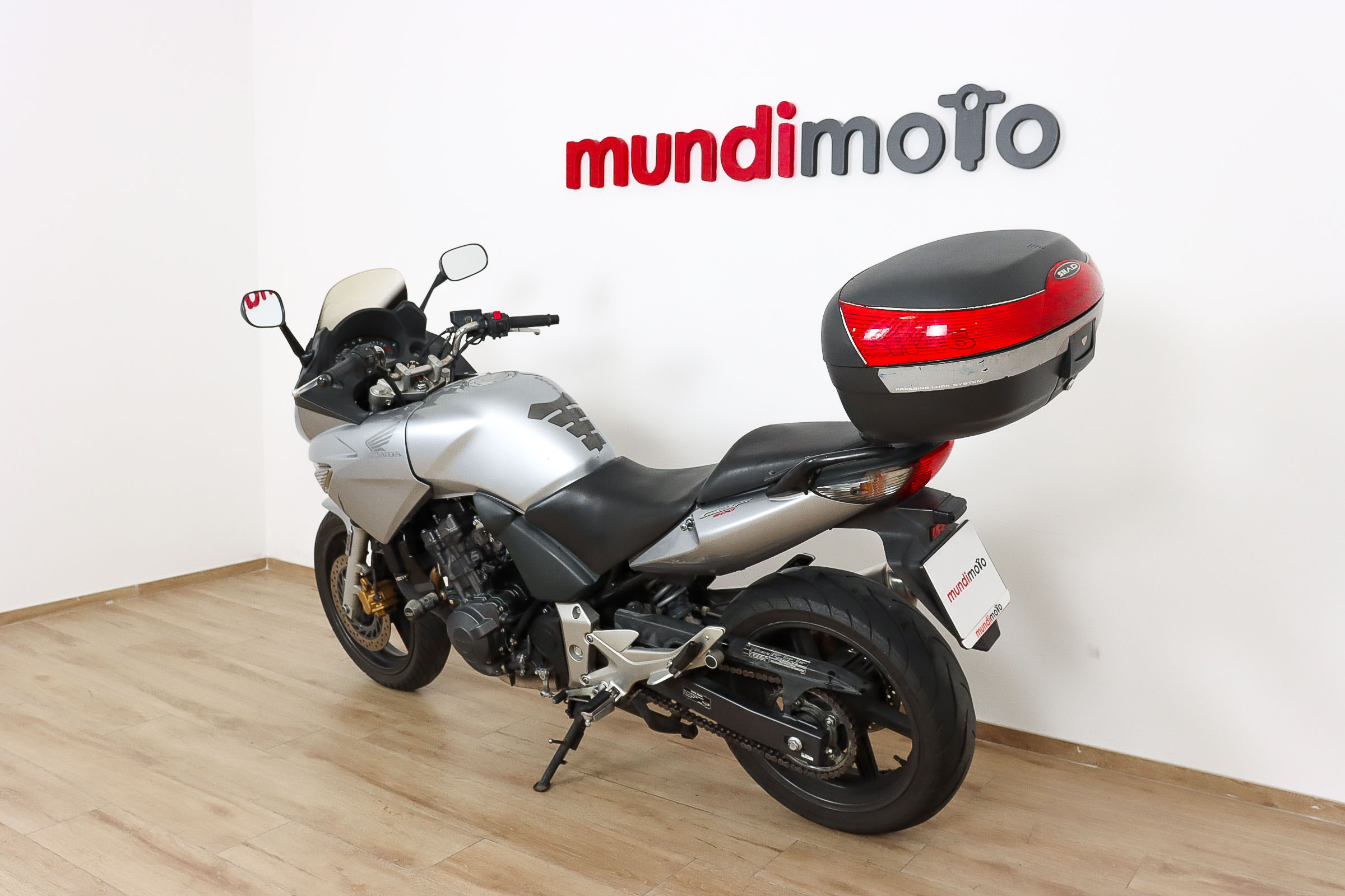 HONDA CBF 600 SAHONDA9 HONDA CBF 600 SAHONDA9
