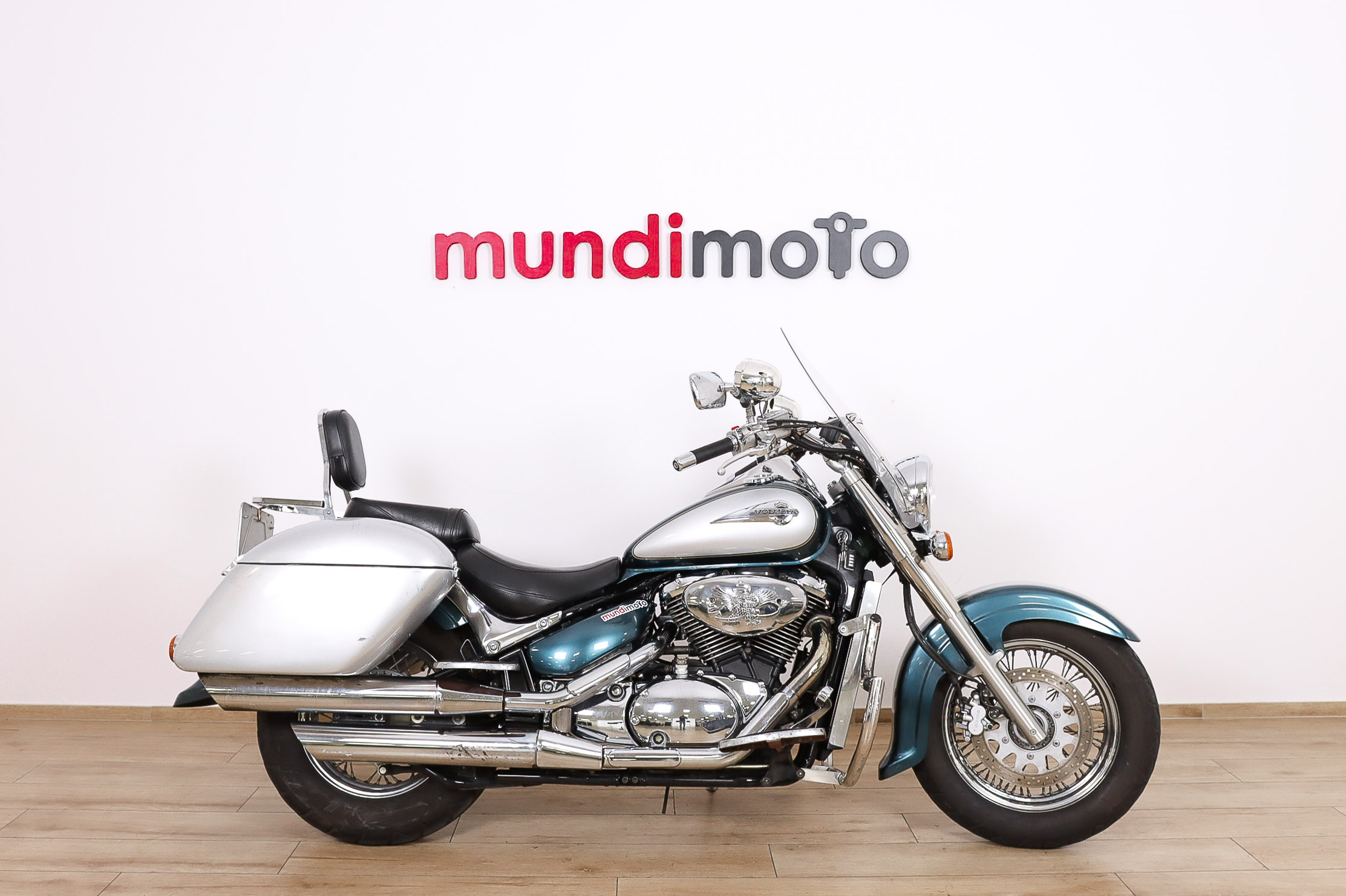 SUZUKI VL 800 Intruder VolusiaSUZUKI1 SUZUKI VL 800 Intruder VolusiaSUZUKI1