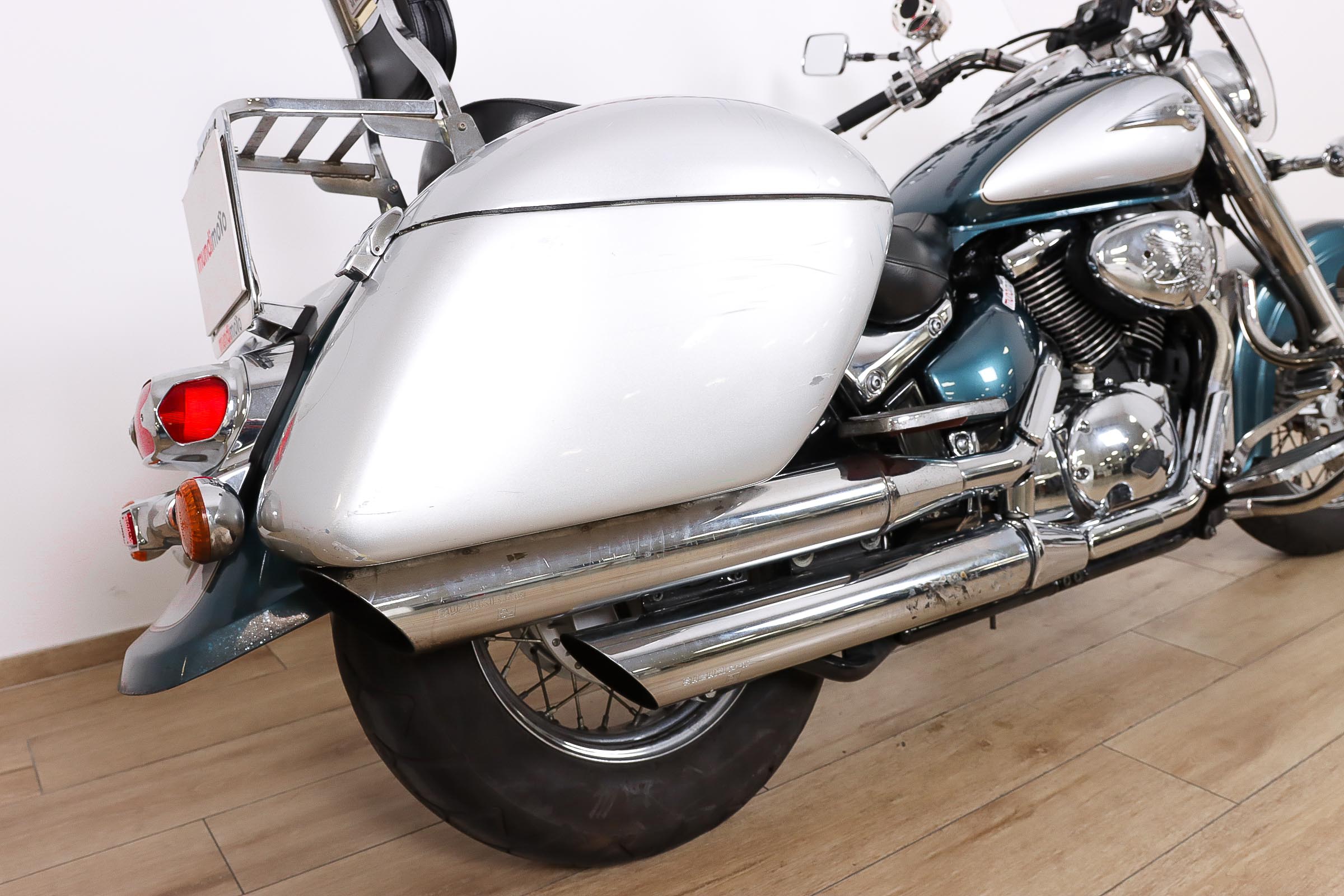 SUZUKI VL 800 Intruder VolusiaSUZUKI6 SUZUKI VL 800 Intruder VolusiaSUZUKI6