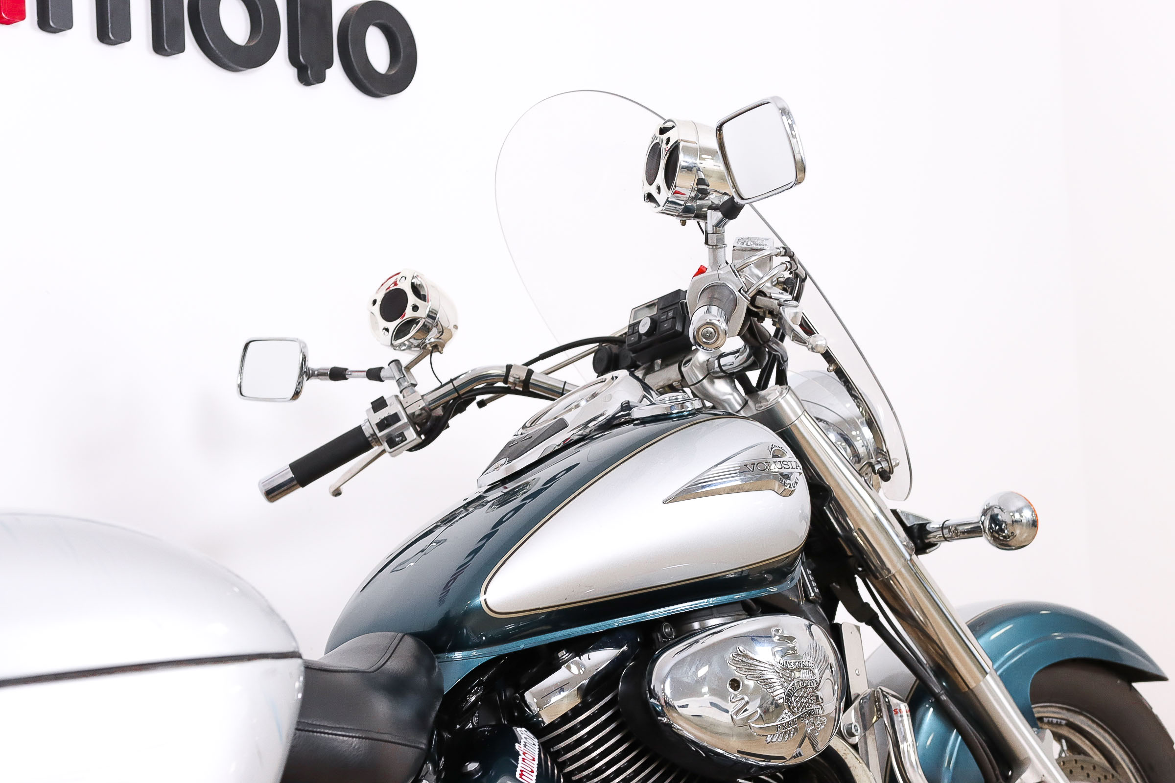 SUZUKI VL 800 Intruder VolusiaSUZUKI7 SUZUKI VL 800 Intruder VolusiaSUZUKI7