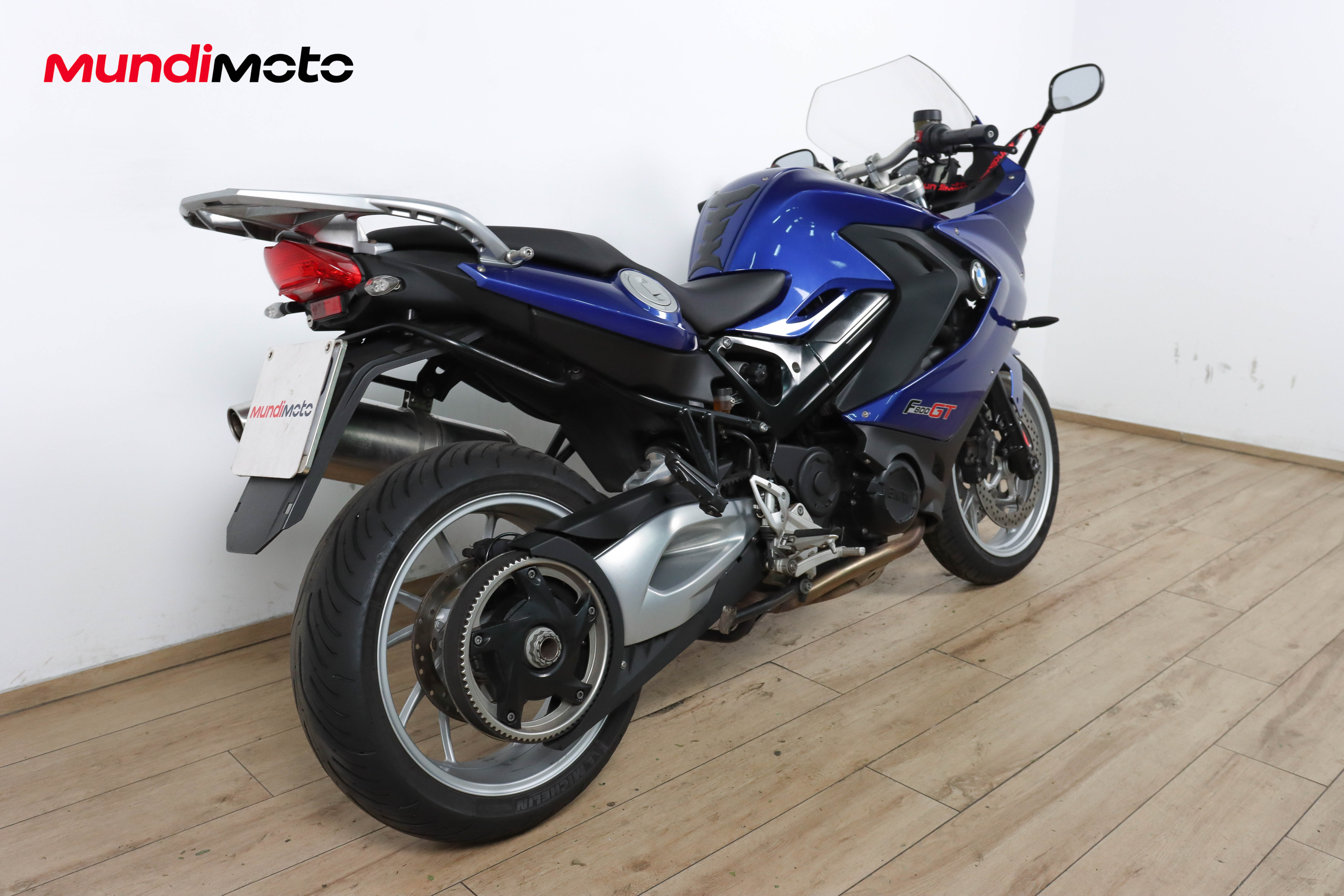 BMW F 800 GTBMW2 BMW F 800 GTBMW2