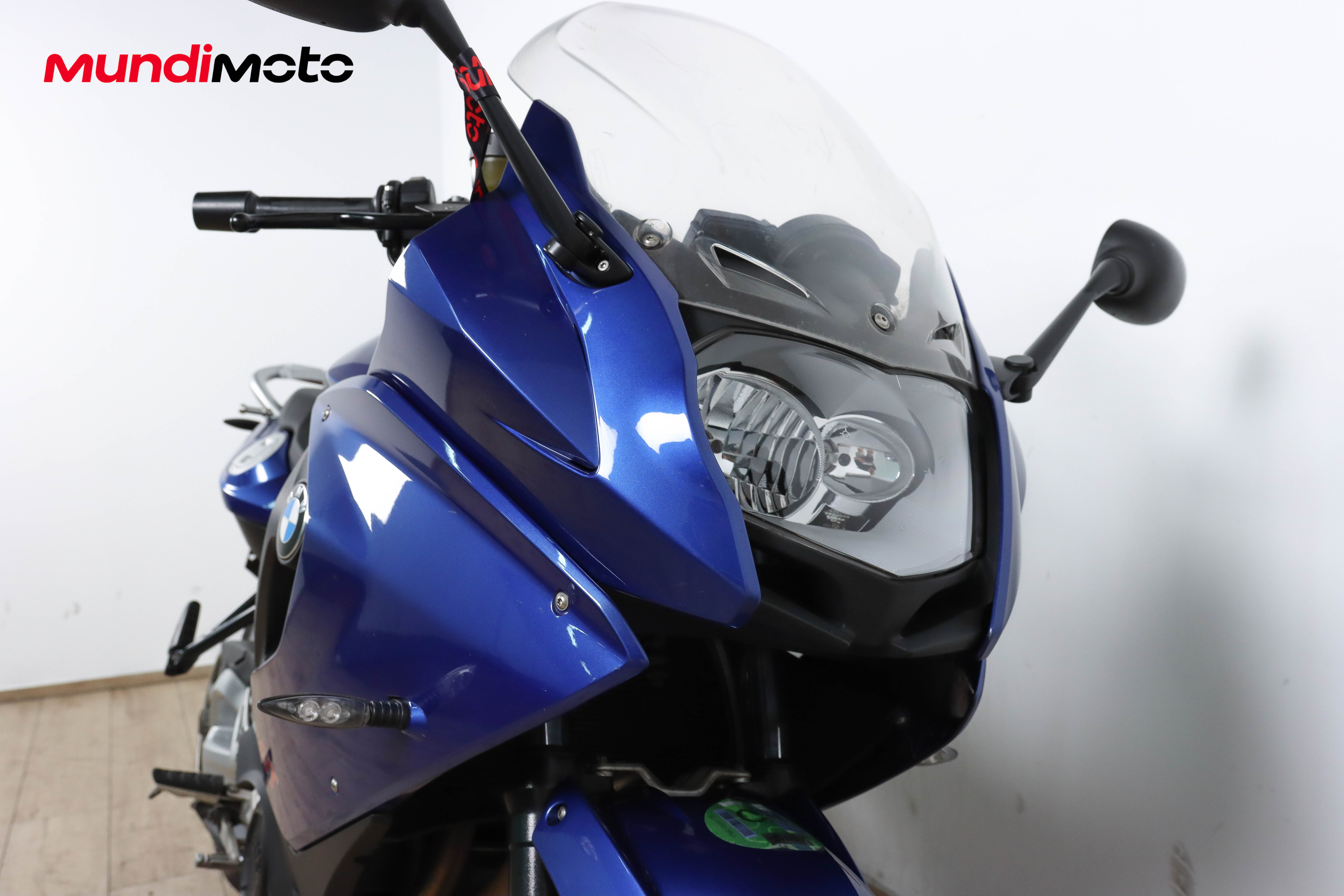 BMW F 800 GTBMW6 BMW F 800 GTBMW6