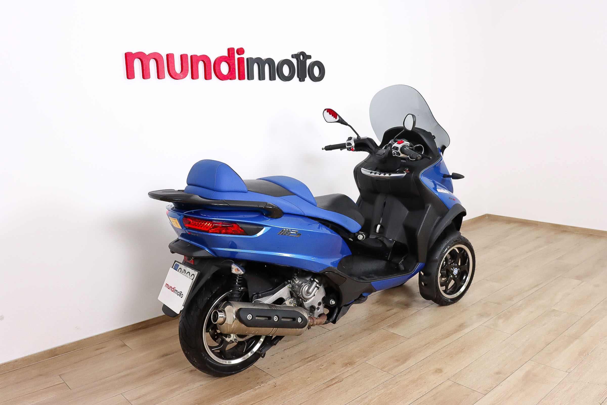 PIAGGIO MP3 500 SportPIAGGIO2 PIAGGIO MP3 500 SportPIAGGIO2