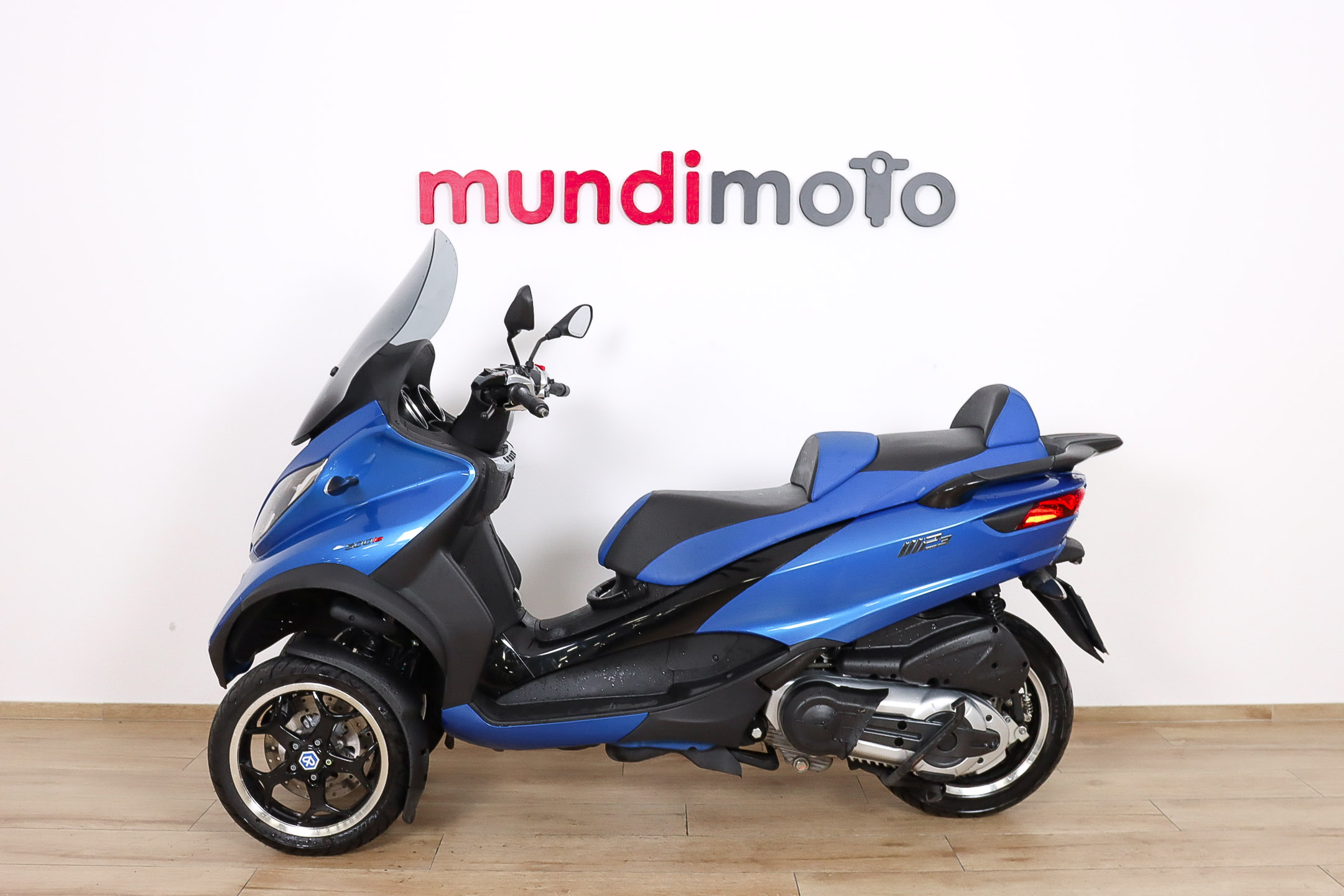PIAGGIO MP3 500 SportPIAGGIO7 PIAGGIO MP3 500 SportPIAGGIO7