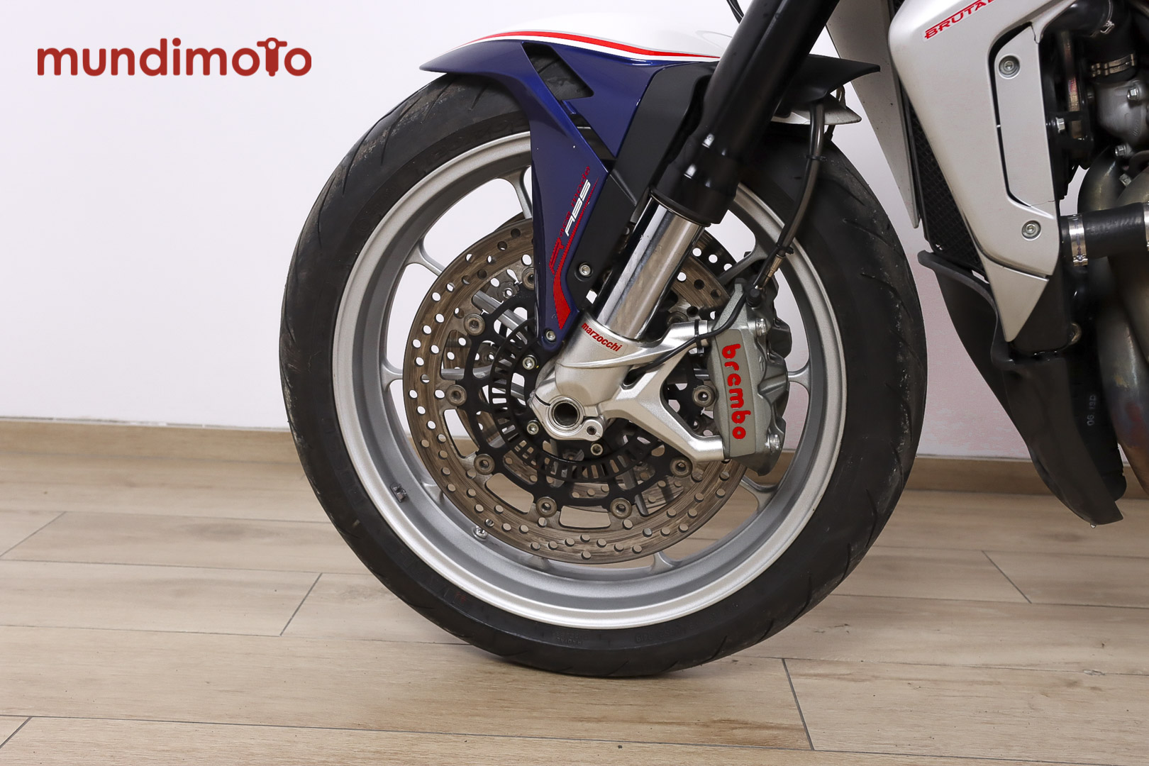 MV AGUSTA BRUTALE 1090 RRMV AGUSTA12 MV AGUSTA BRUTALE 1090 RRMV AGUSTA12