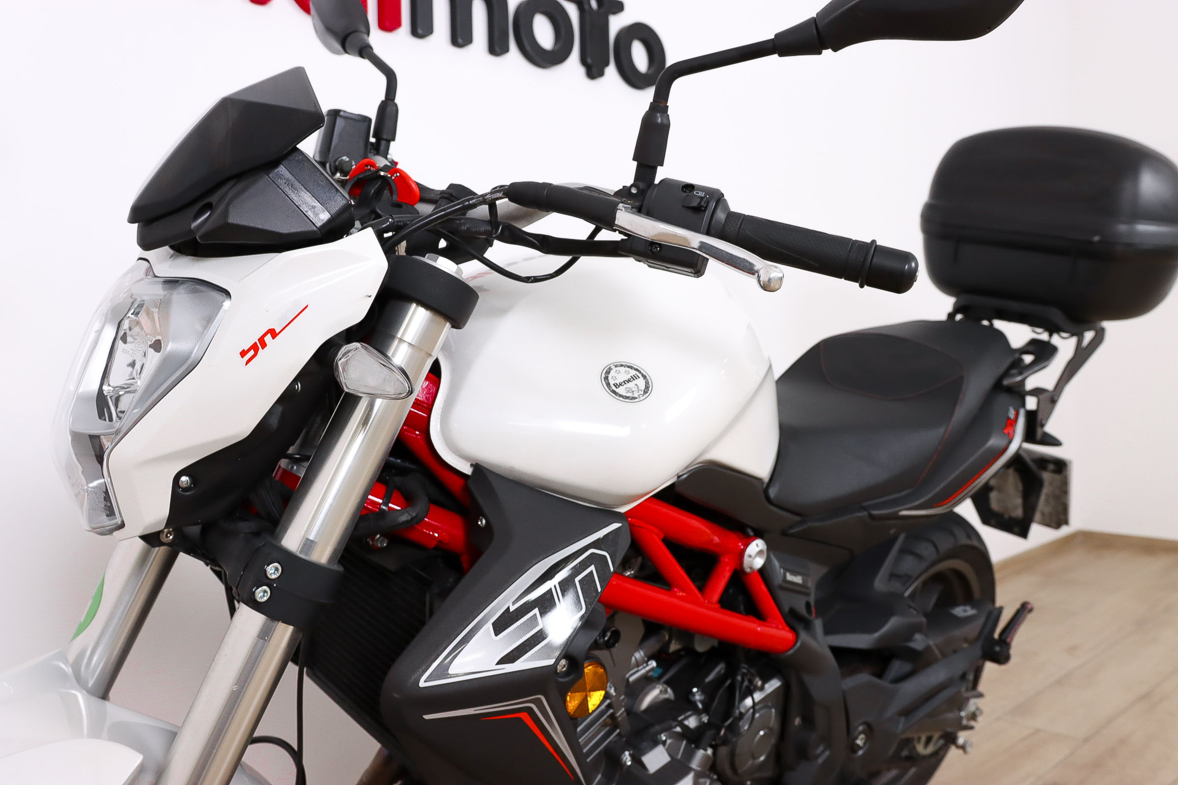 BENELLI BN 302 ABSBENELLI10 BENELLI BN 302 ABSBENELLI10
