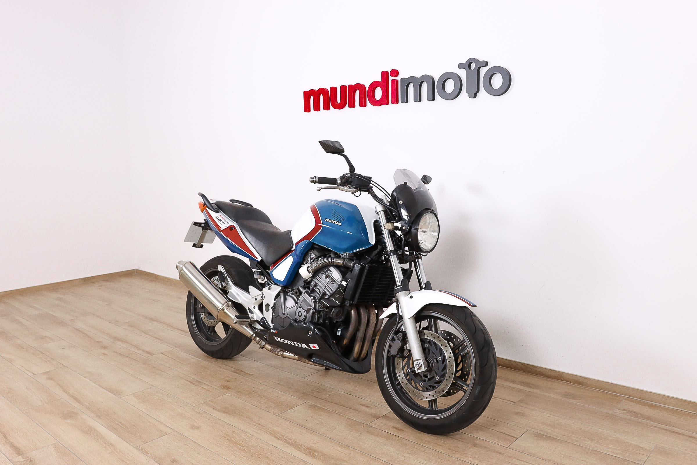 HONDA CBF 600NHONDA2 HONDA CBF 600NHONDA2