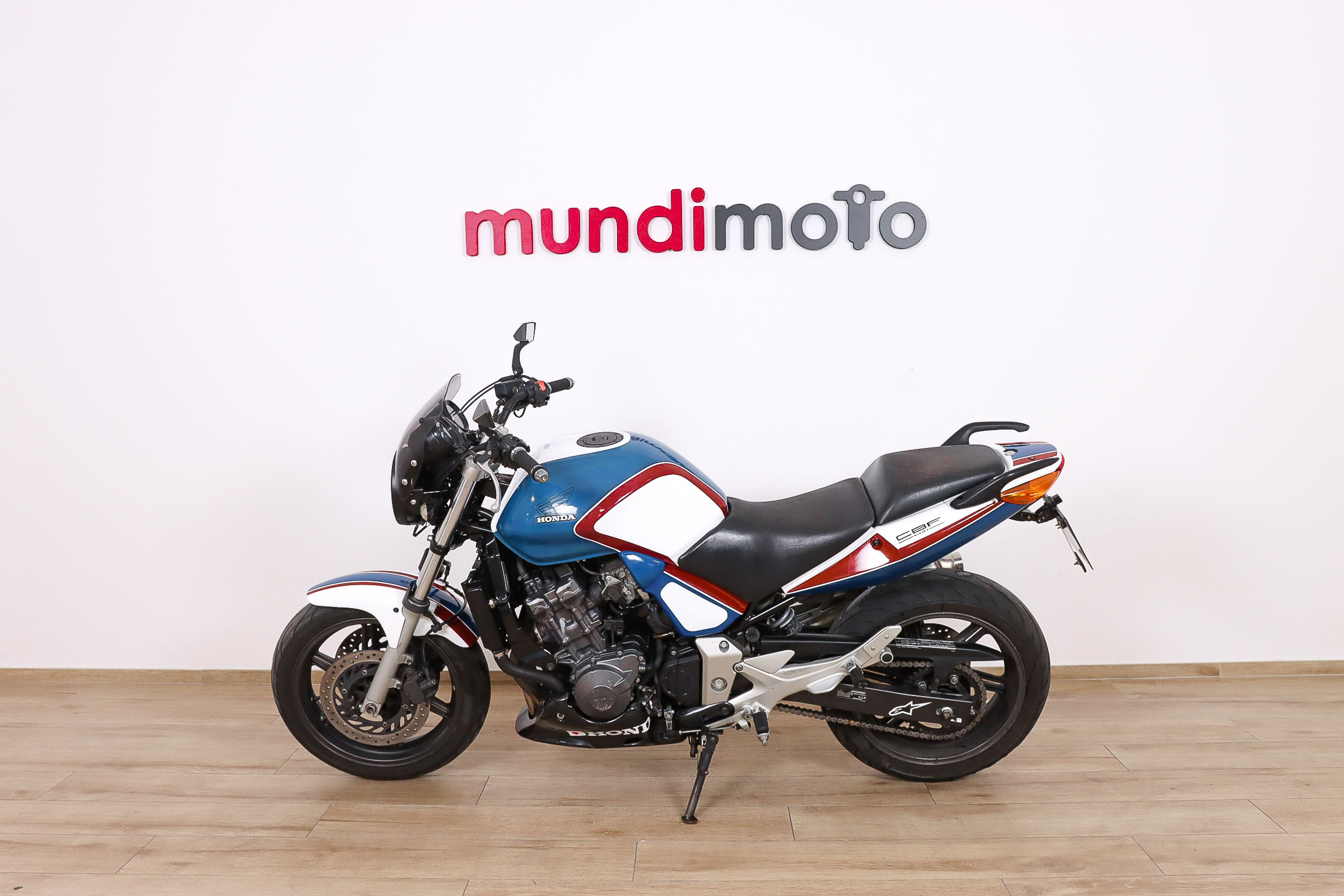 HONDA CBF 600NHONDA7 HONDA CBF 600NHONDA7